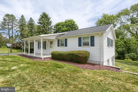 Homes For Sale - 911 West Street<br/> EVERETT, PA 15537