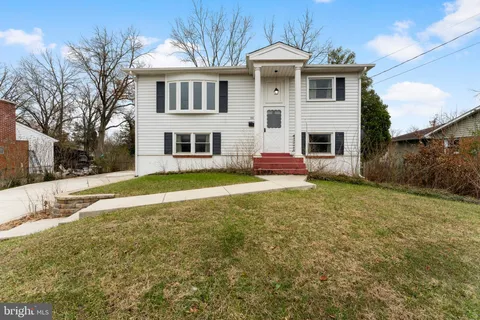 9613 King George Drive, Manassas, VA MLS: VAPW2108632