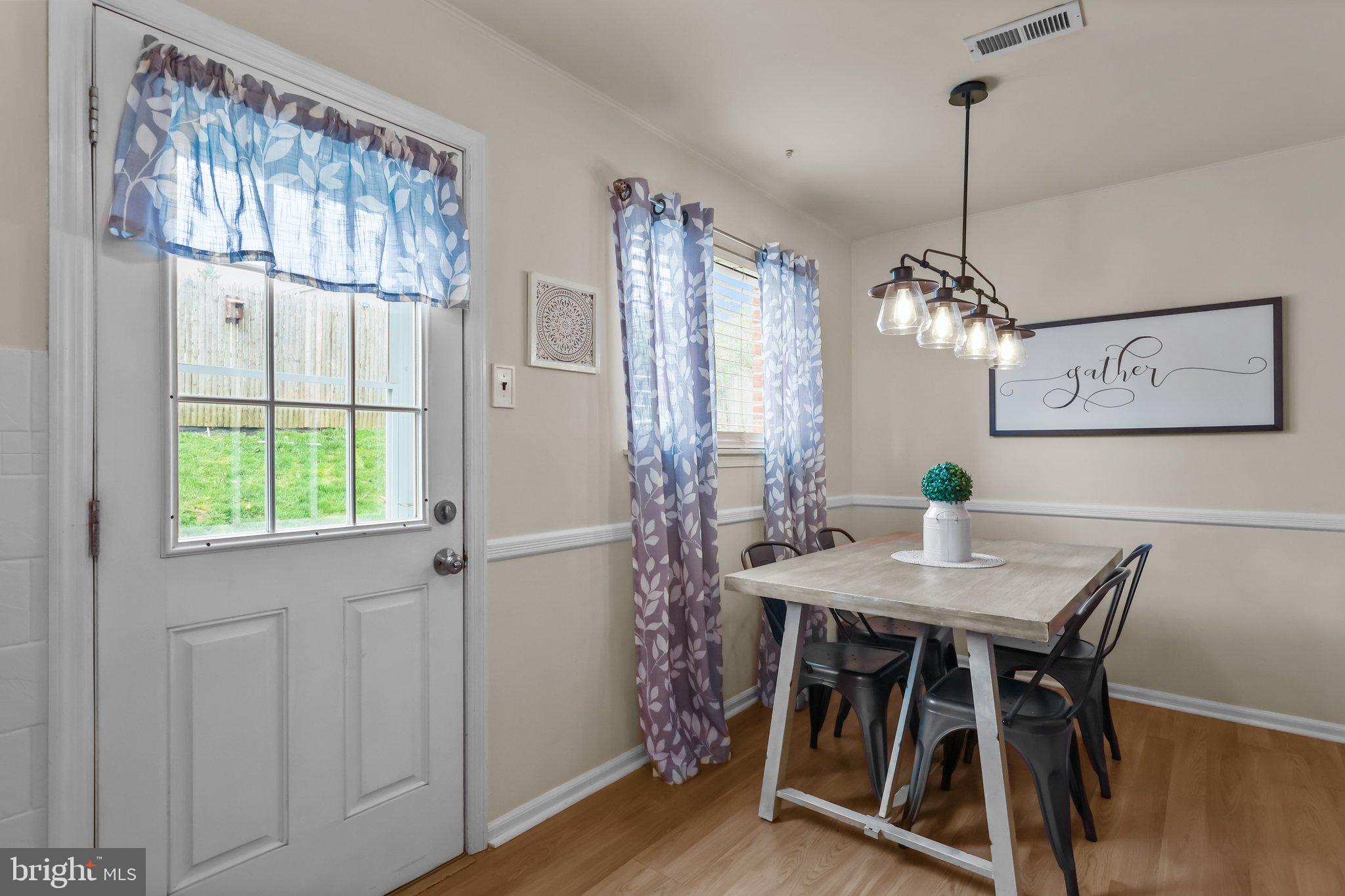 UPLAND VIL - Residential