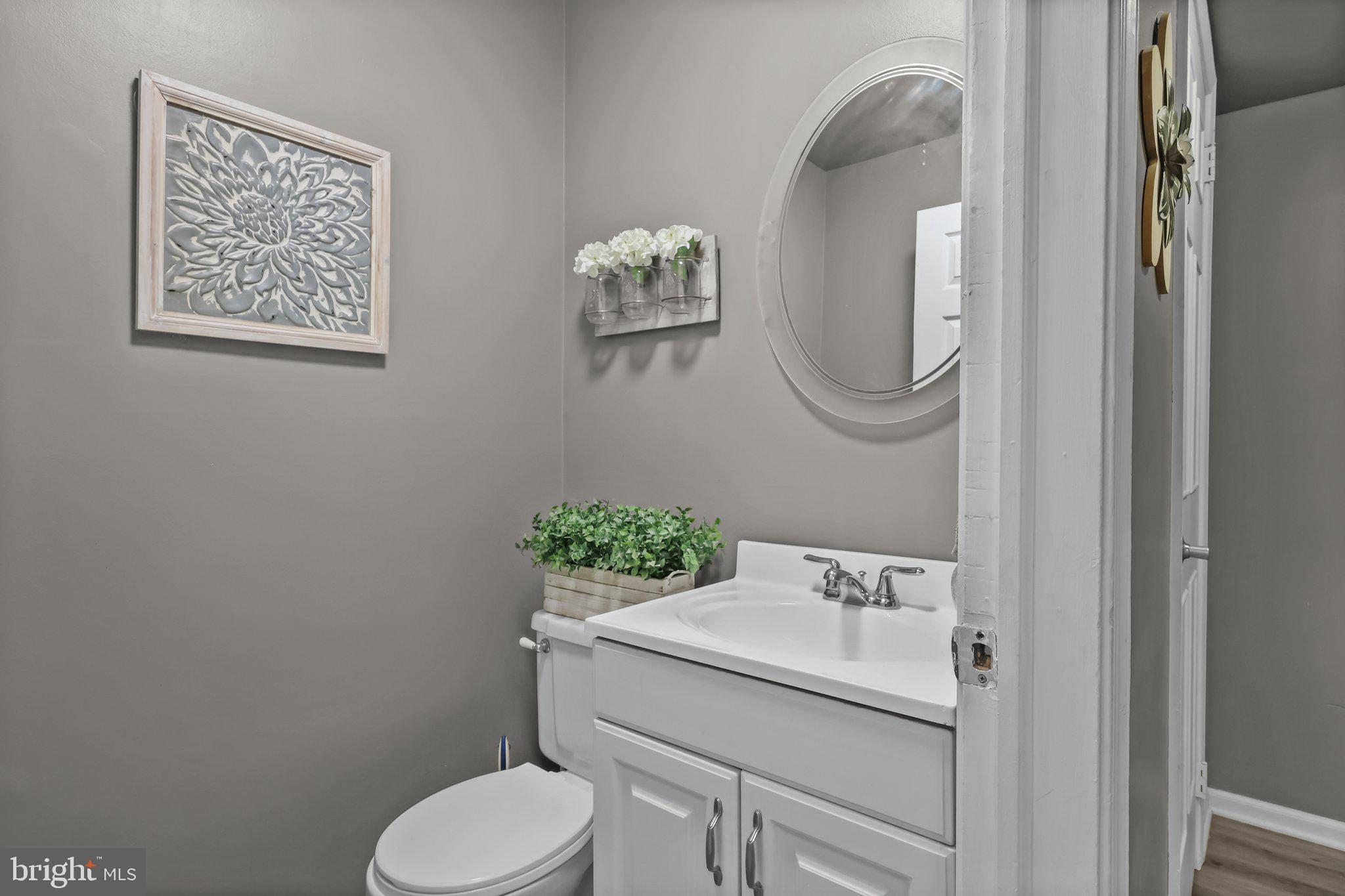 UPLAND VIL - Residential