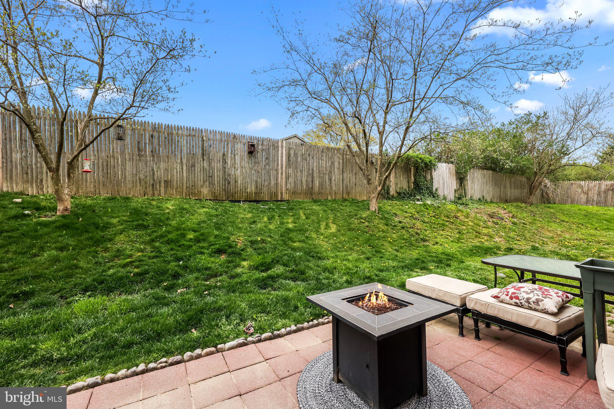 UPLAND VIL - Residential