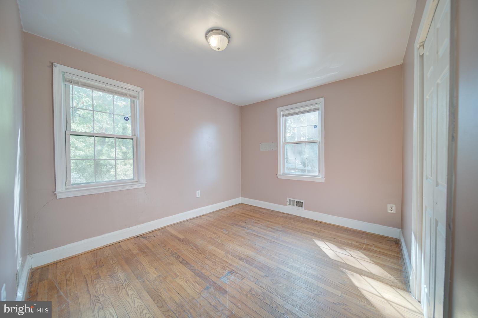 FOREST HEIGHTS - Residential