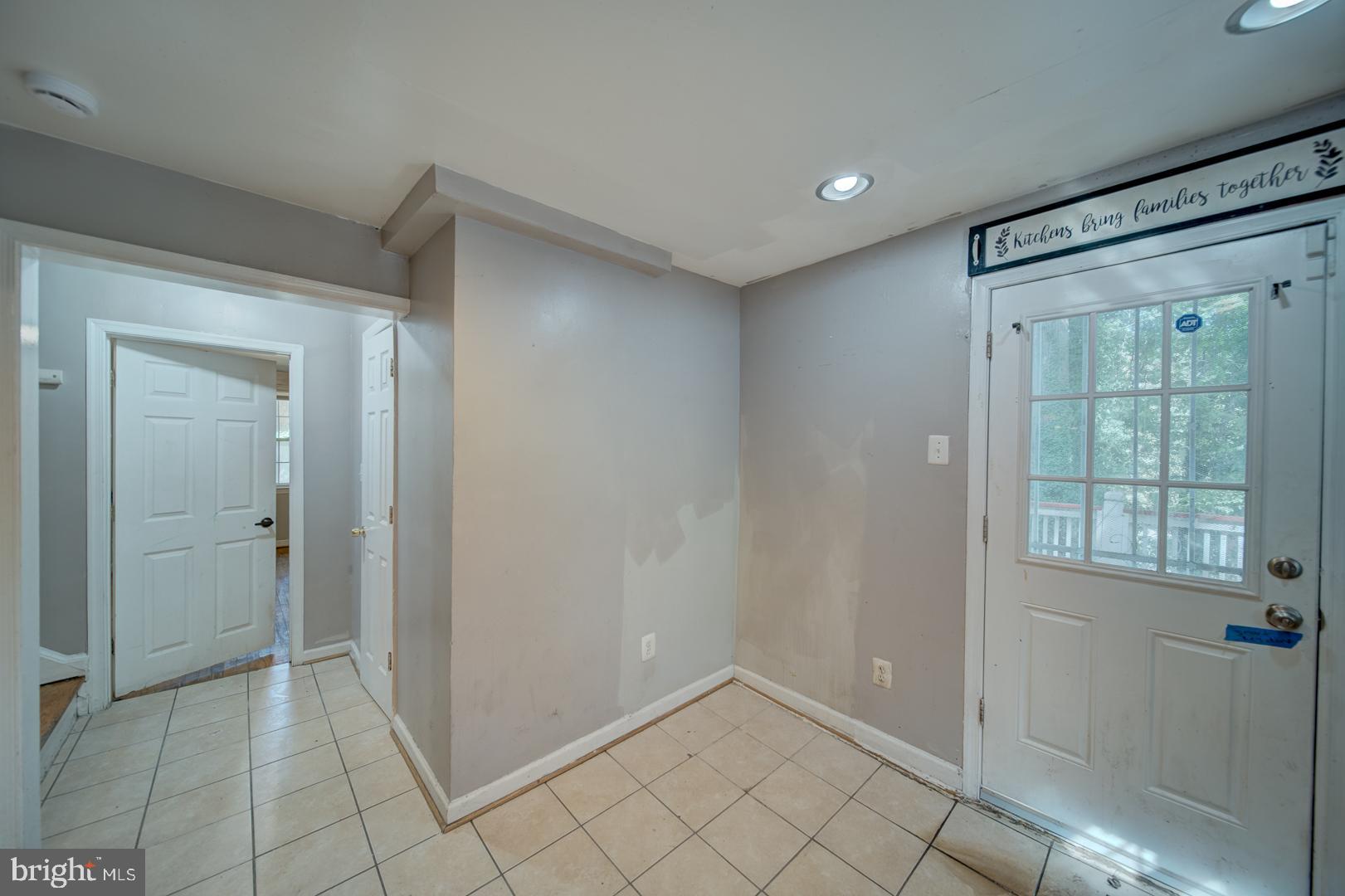 FOREST HEIGHTS - Residential