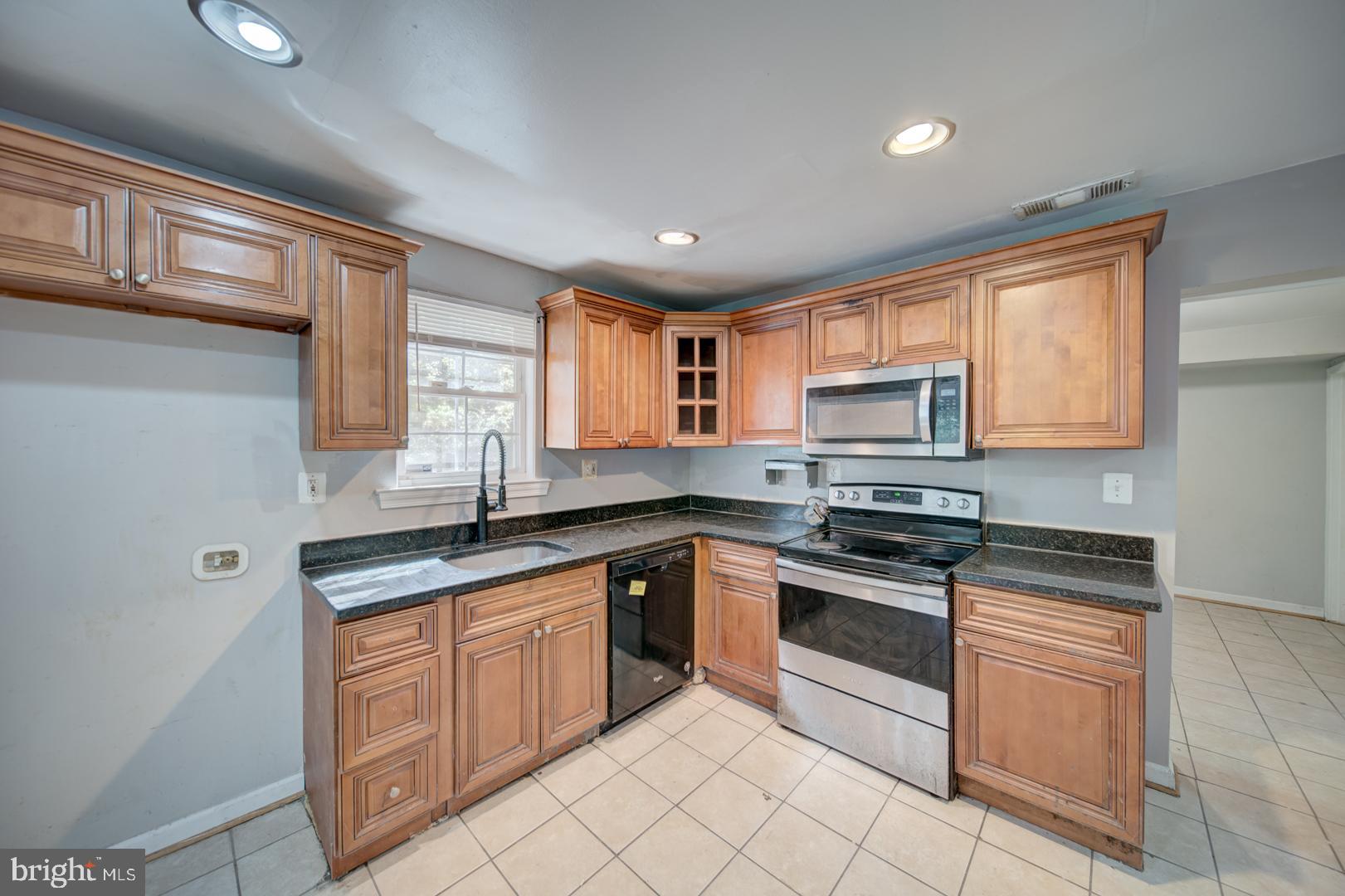 FOREST HEIGHTS - Residential