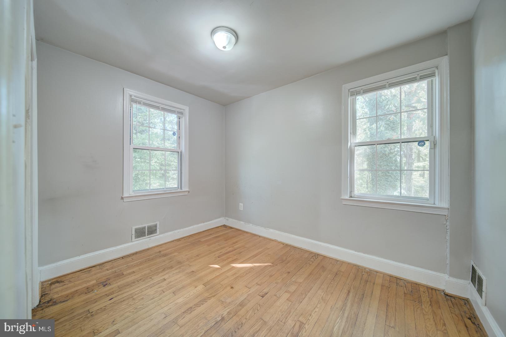 FOREST HEIGHTS - Residential