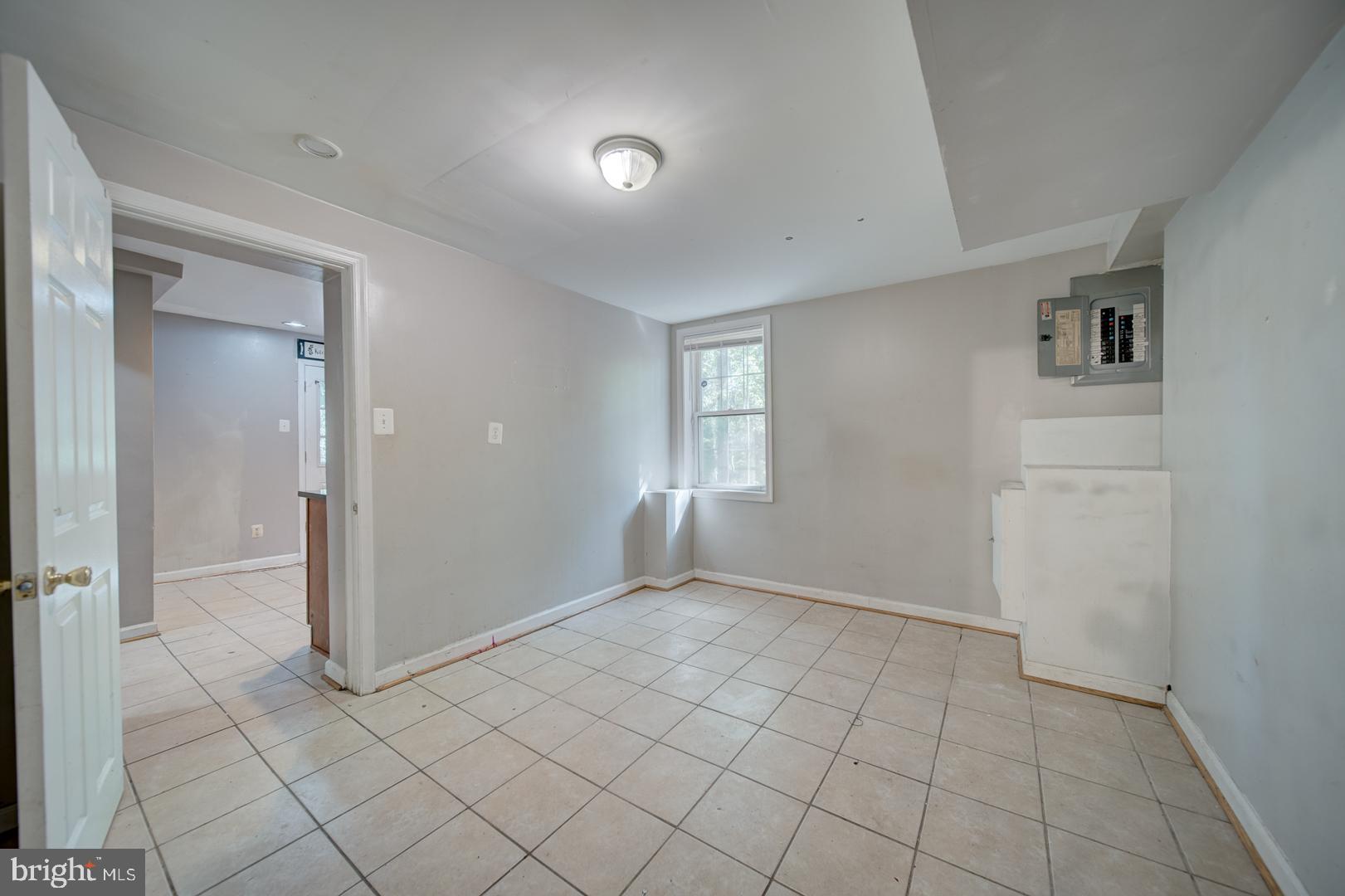 FOREST HEIGHTS - Residential