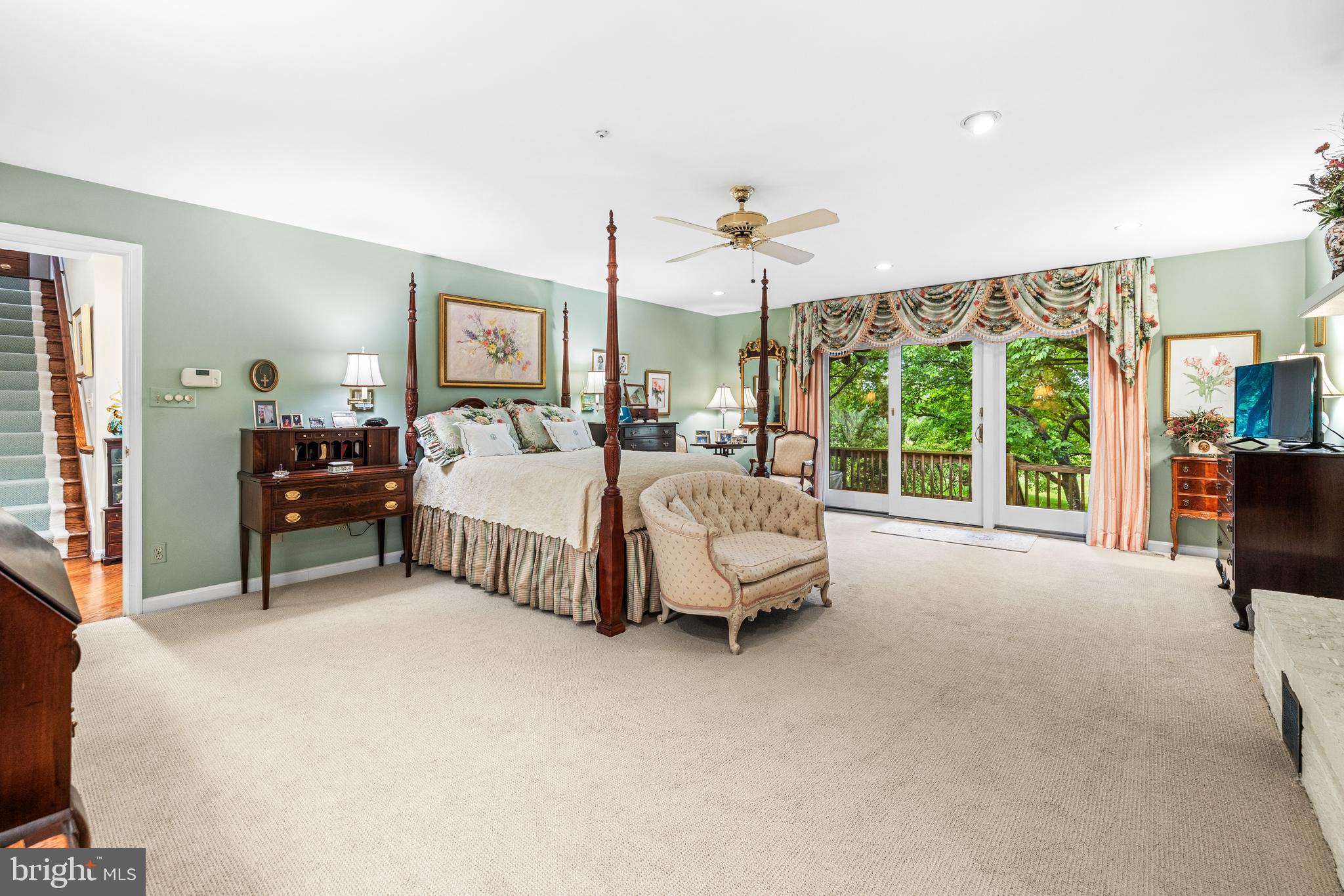 THE MEADOWS OF GREEN SPRING - Residential