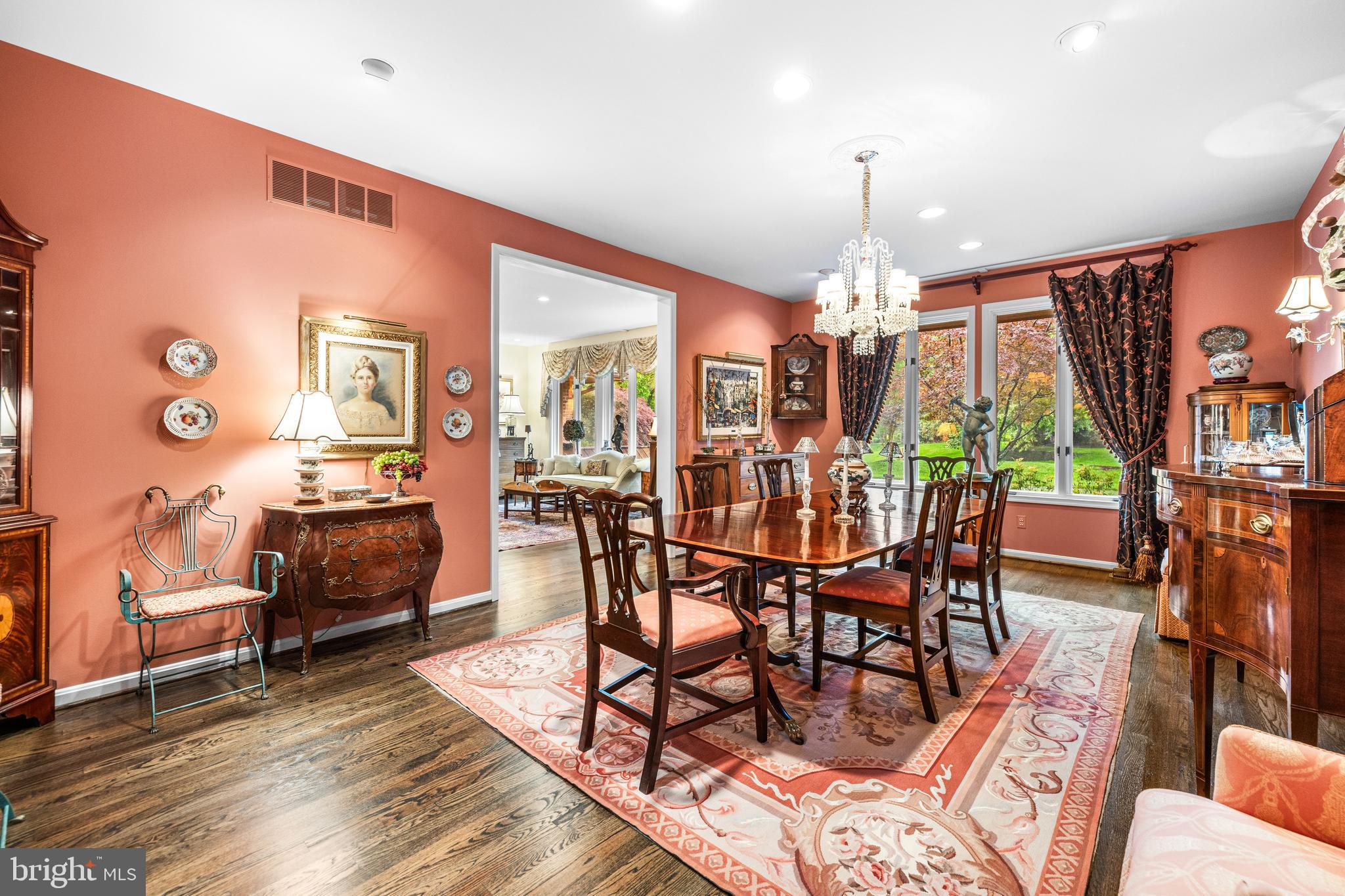 THE MEADOWS OF GREEN SPRING - Residential