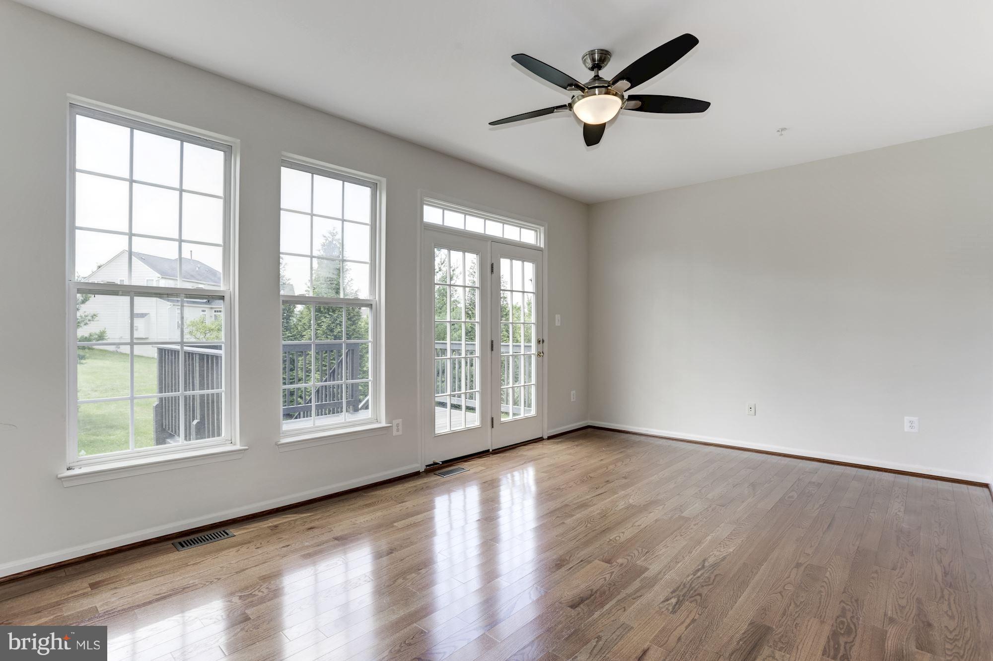 GALYN MANOR - Residential