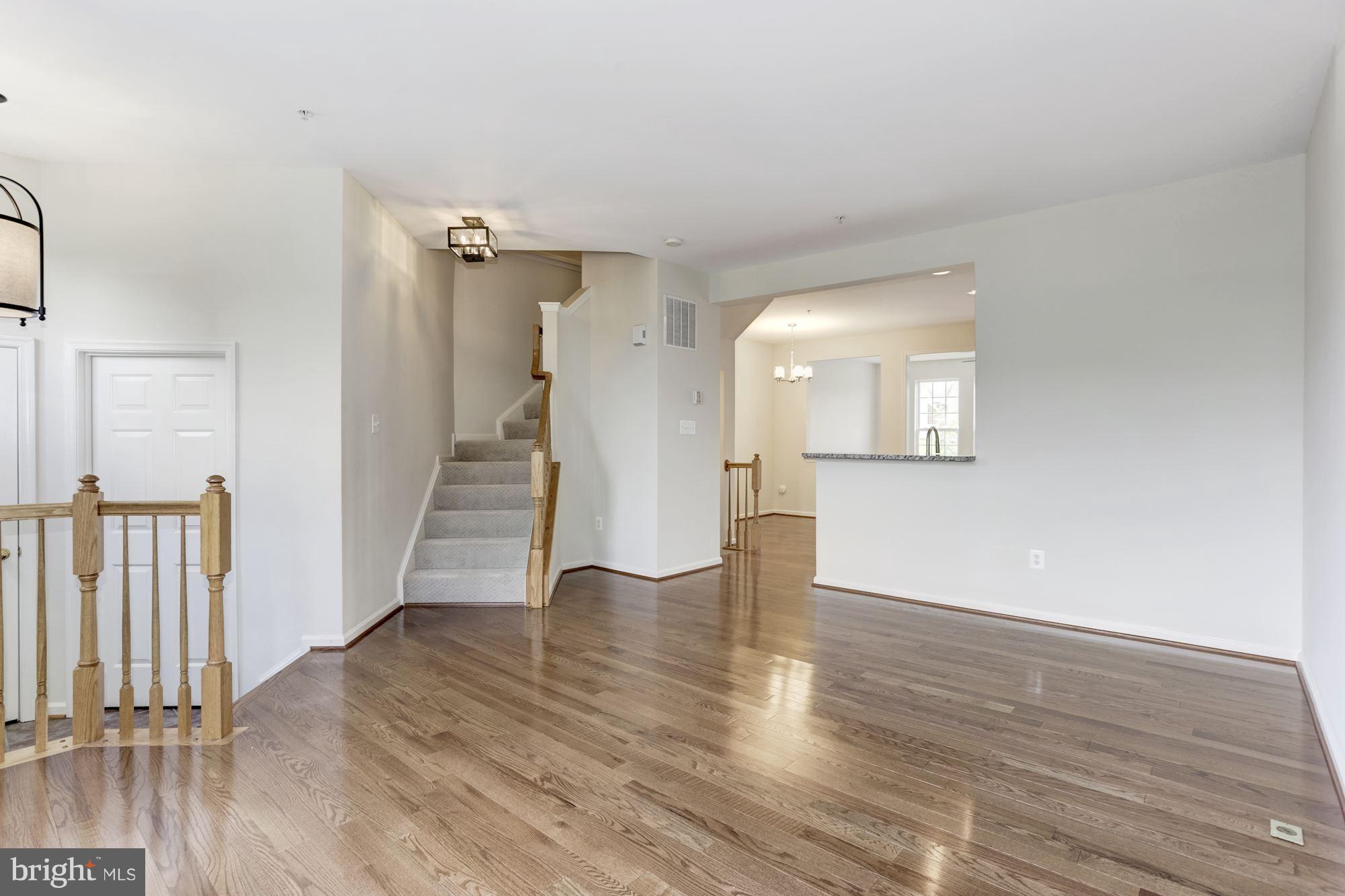 GALYN MANOR - Residential