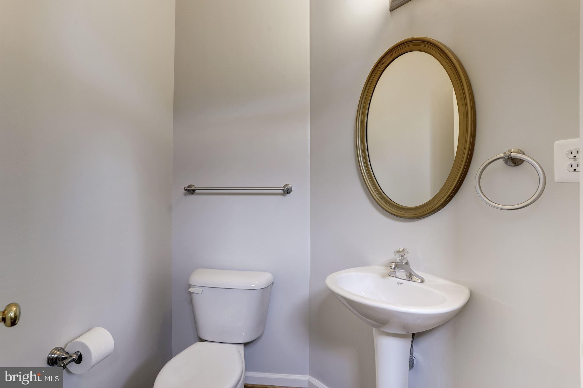 GALYN MANOR - Residential