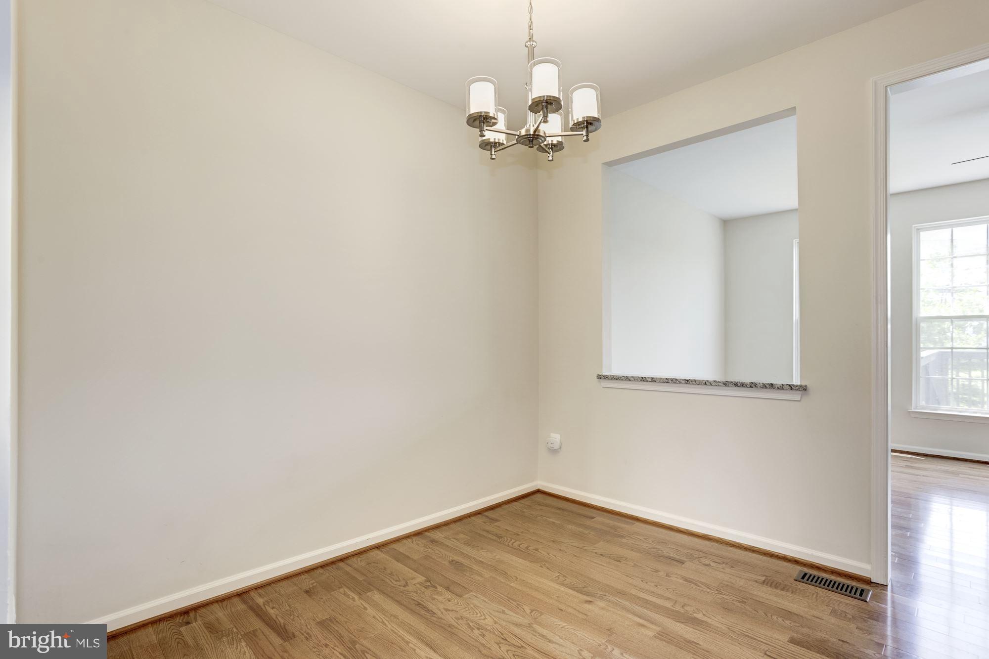 GALYN MANOR - Residential