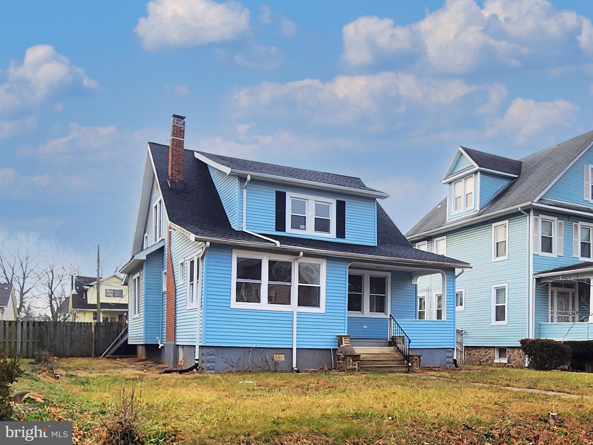 WEST ARLINGTON - Residential