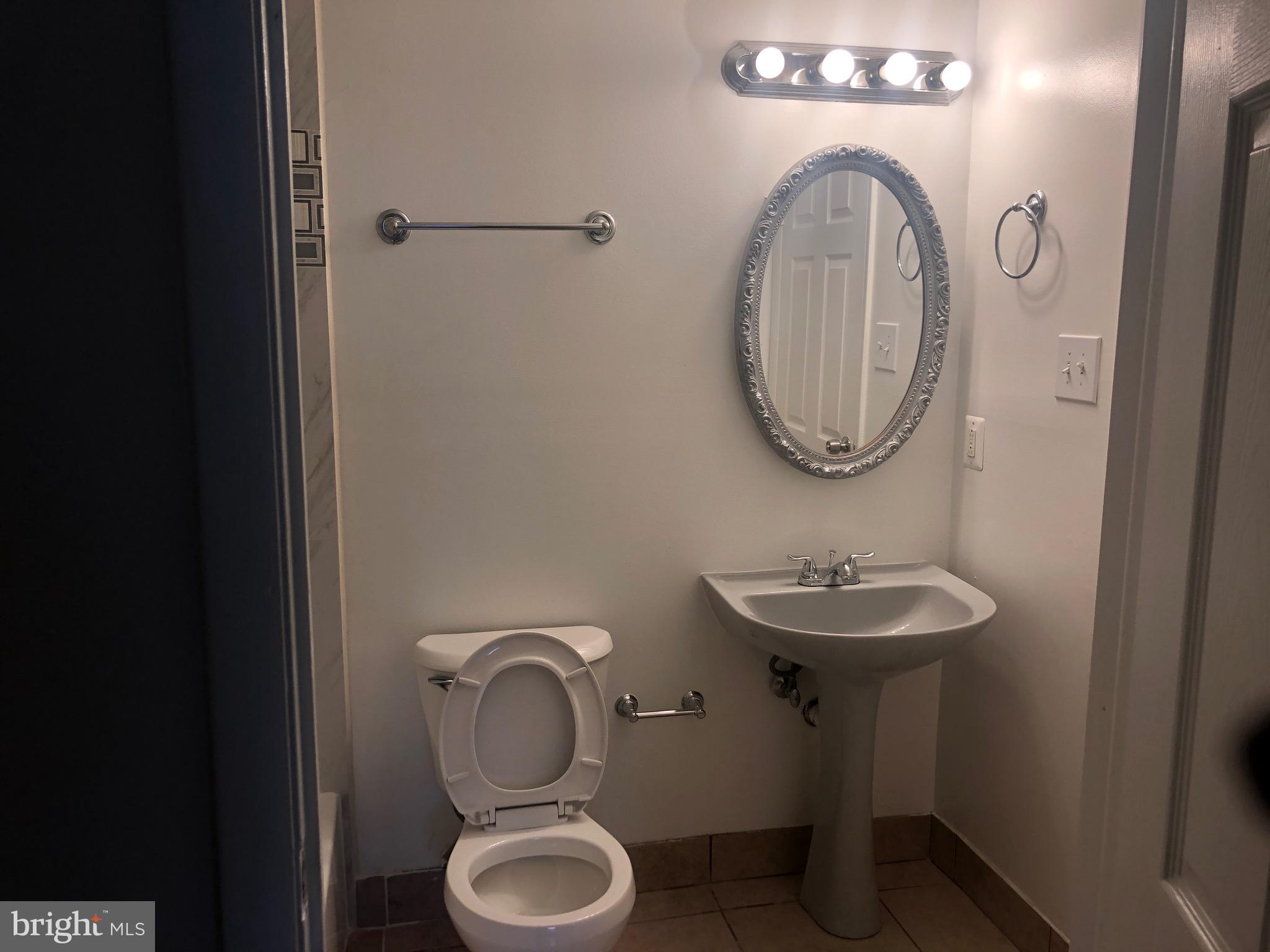 NEWINGTON FOREST - Residential Lease