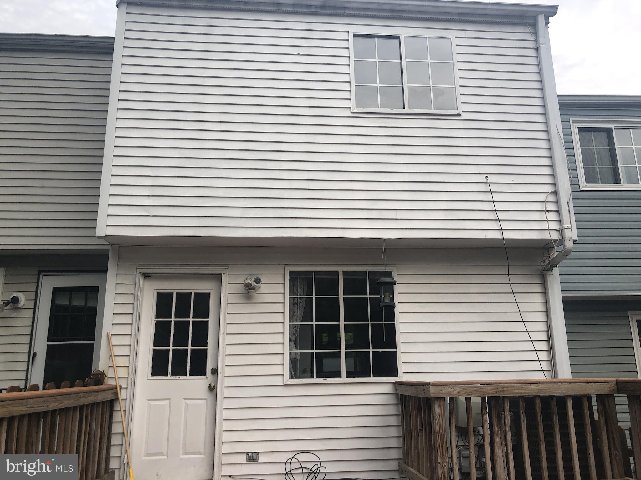 NEWINGTON FOREST - Residential Lease