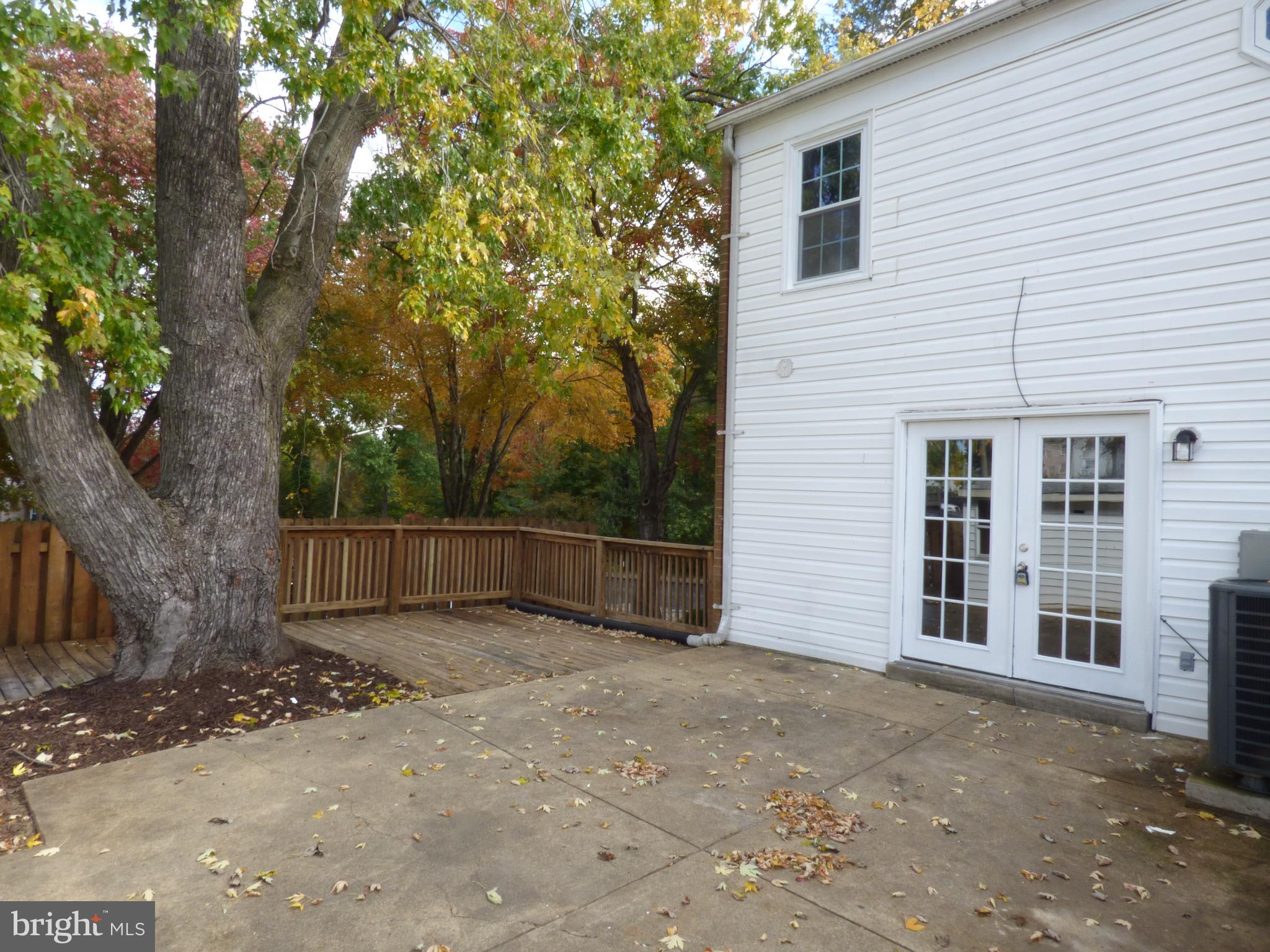 GEORGETOWN VILLAGE - Residential