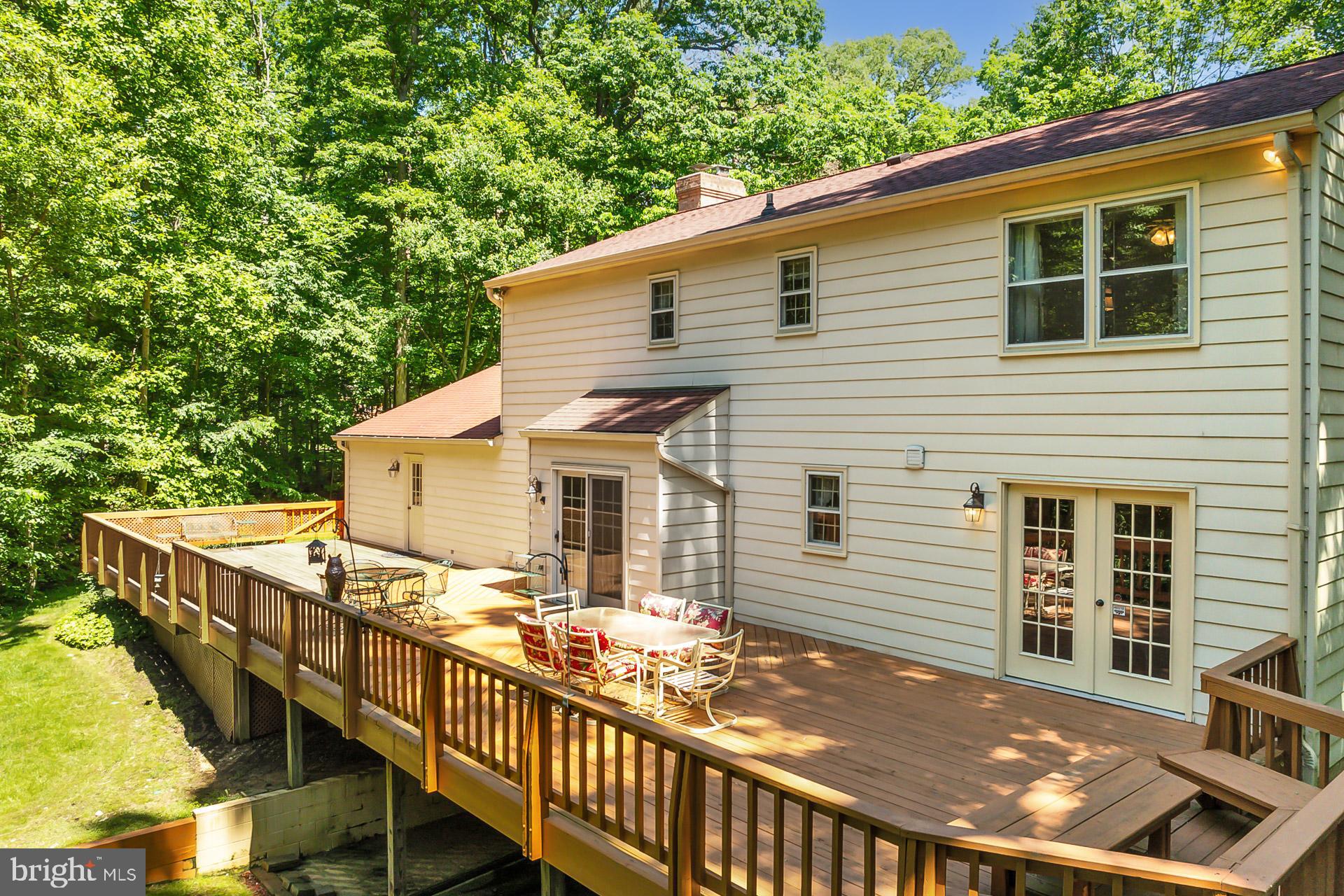 FAIRFAX STATION - Residential