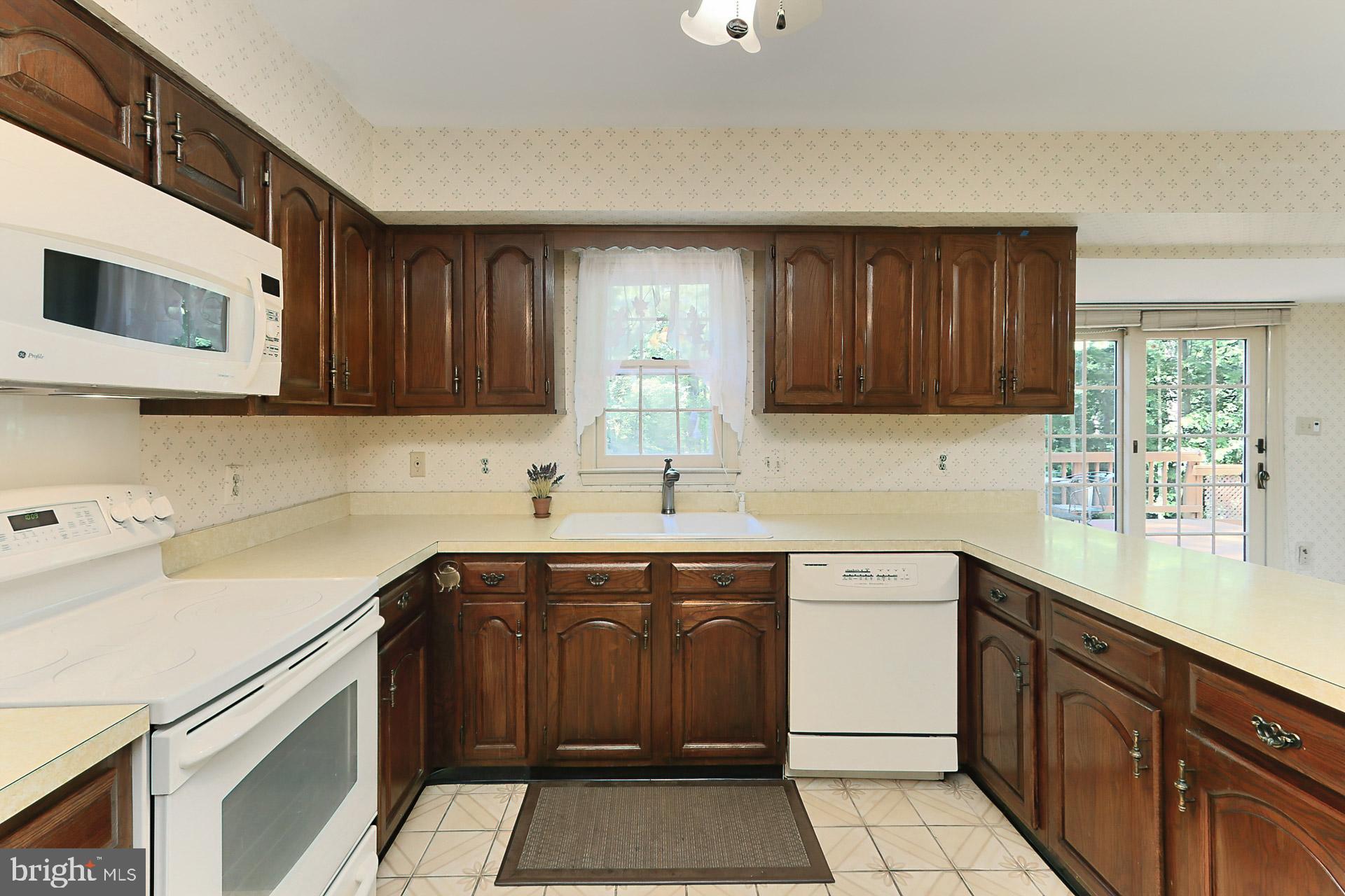 FAIRFAX STATION - Residential