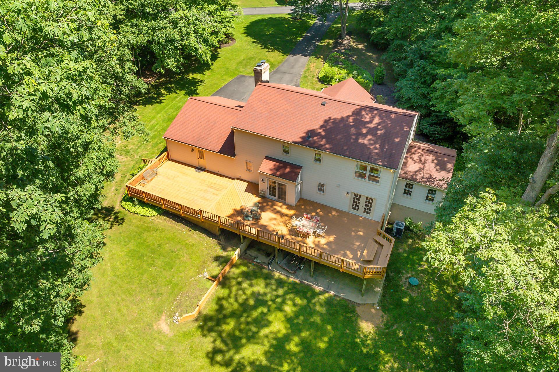 FAIRFAX STATION - Residential