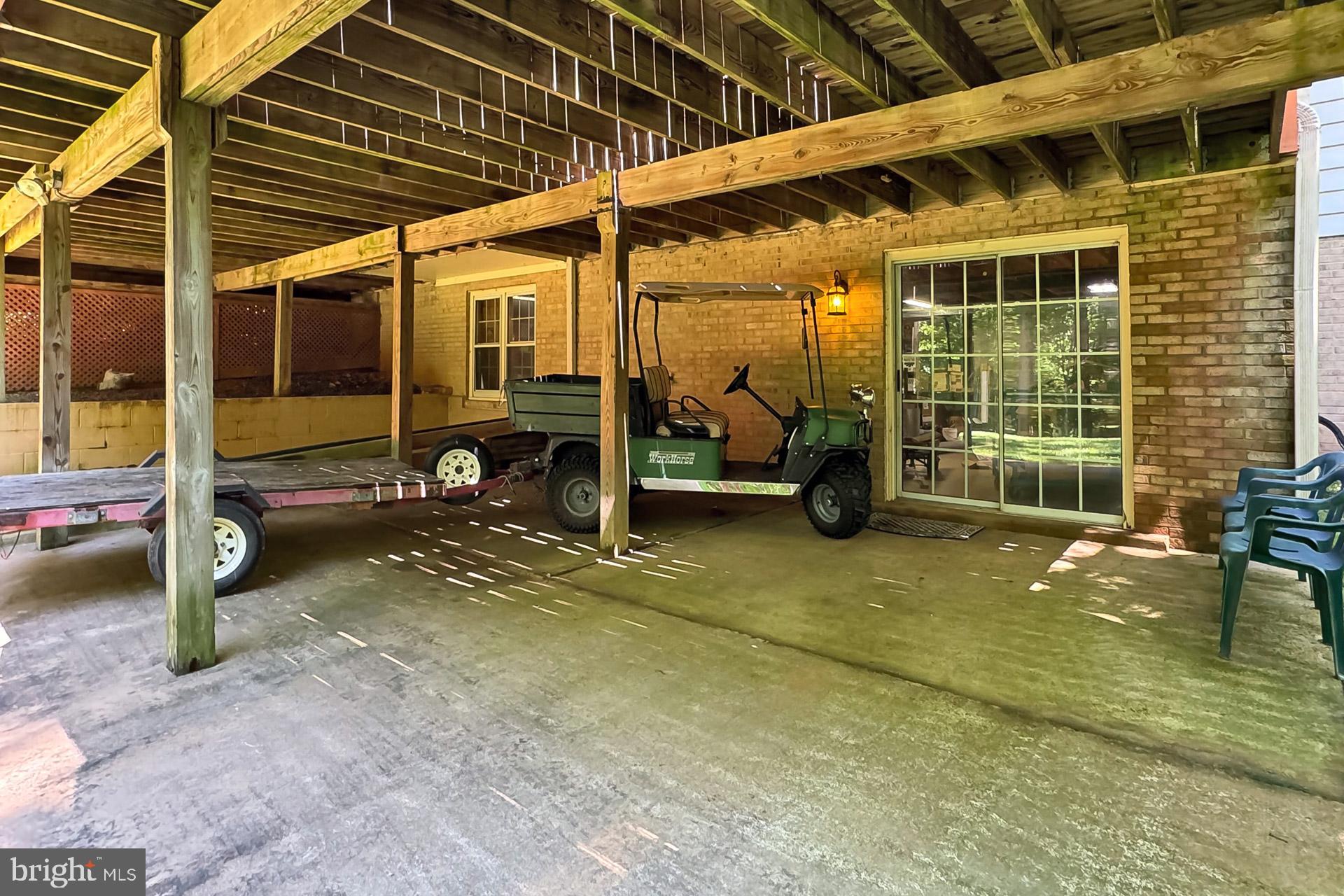 FAIRFAX STATION - Residential