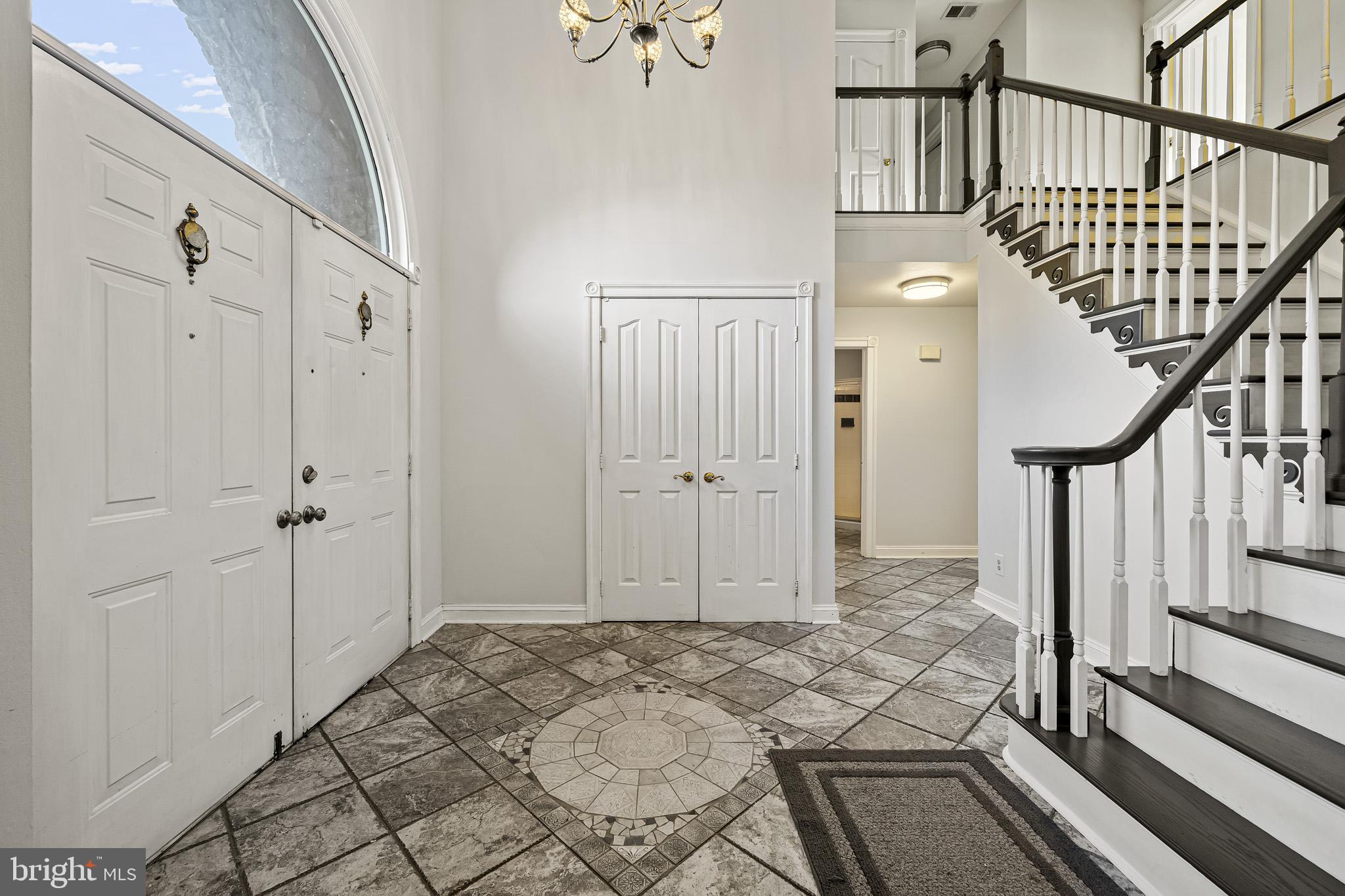 BERRY HILL MANOR - Residential