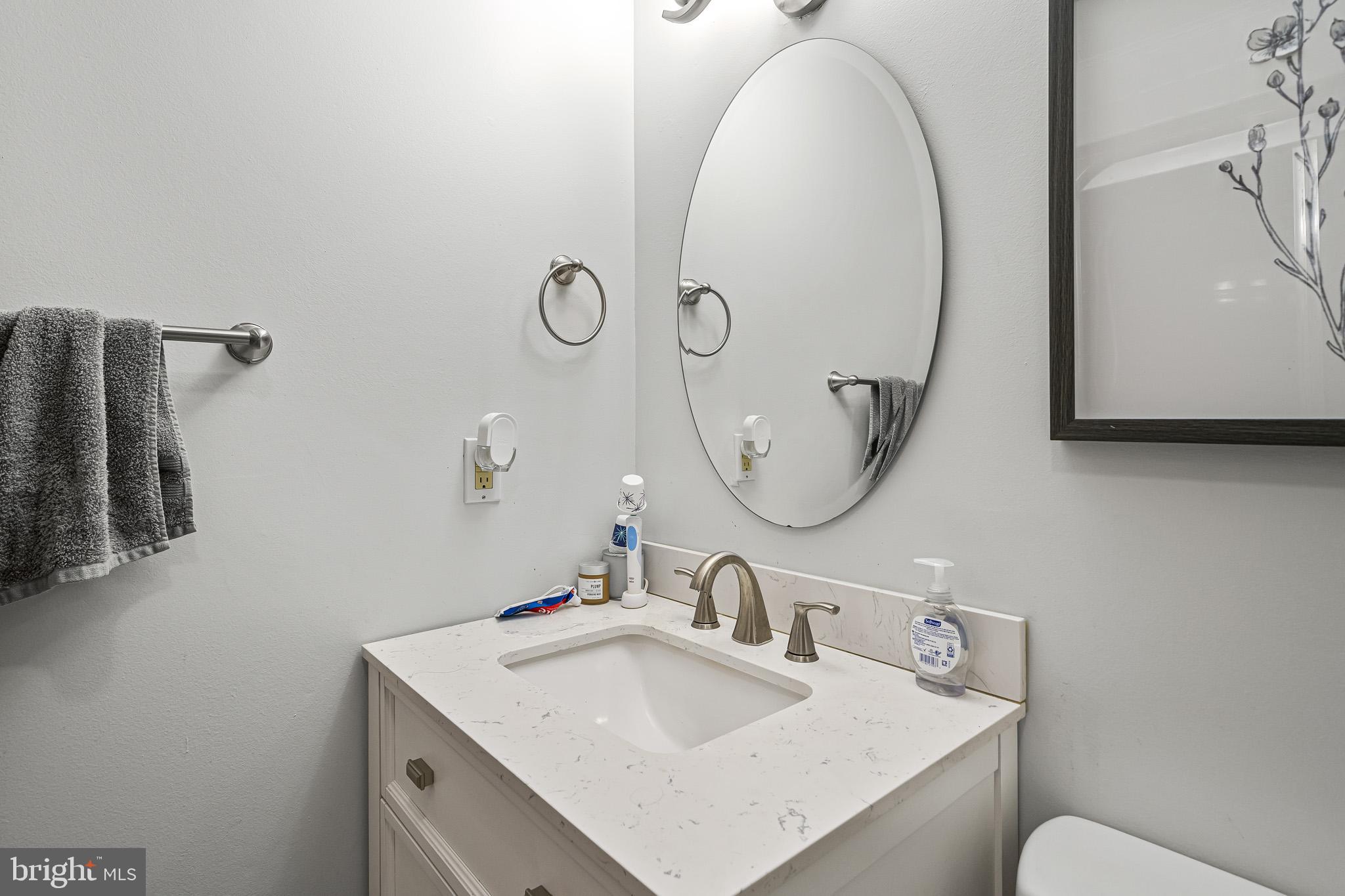 BERRY HILL MANOR - Residential