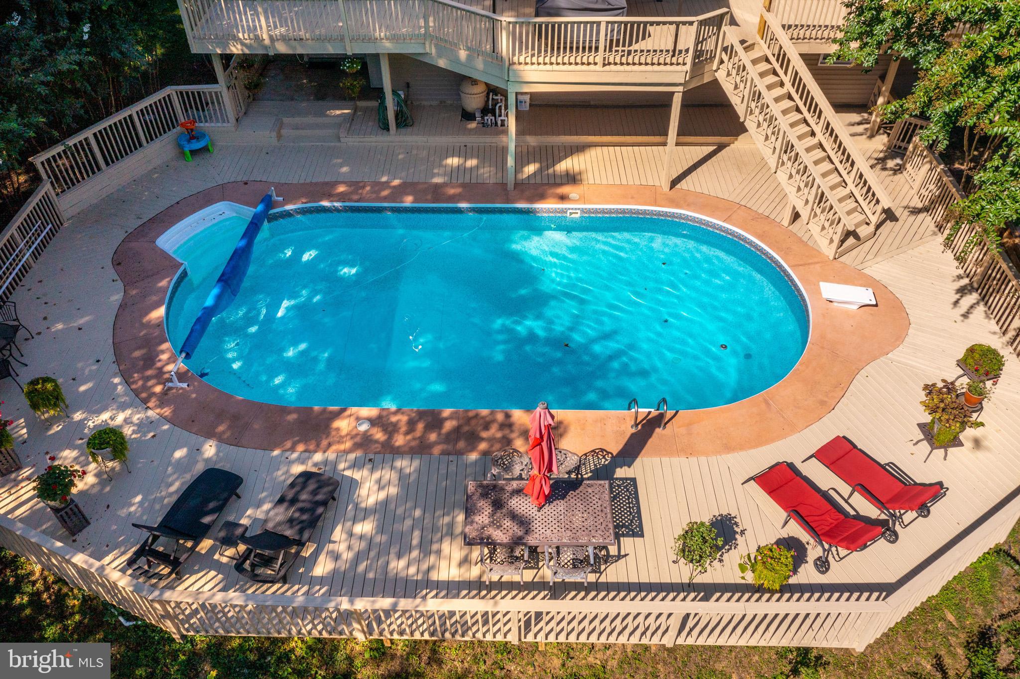 BERRY HILL MANOR - Residential