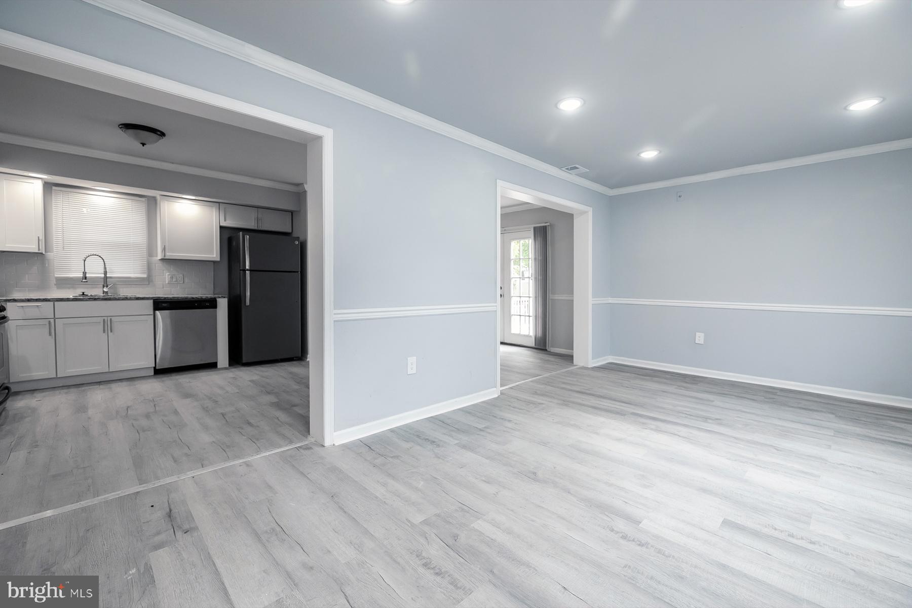 319 MAGNOLIA AVENUE