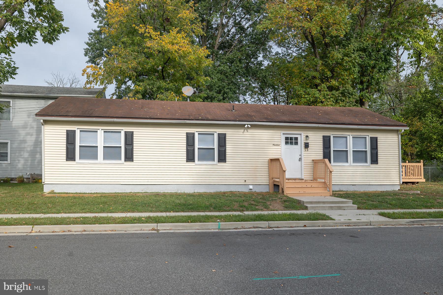 319 MAGNOLIA AVENUE