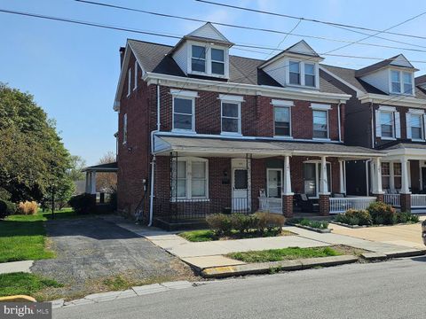 912 LOCUST STREET COLUMBIA PA 17512