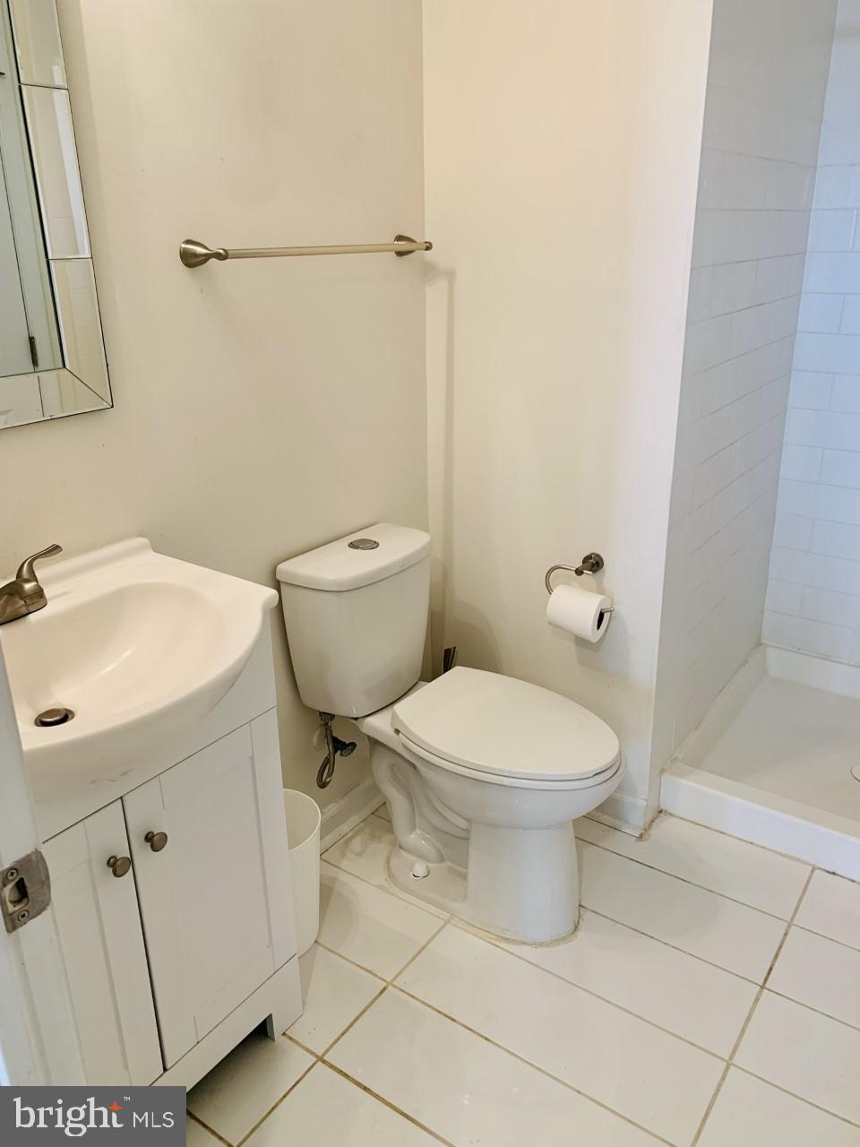 SOUTH RIDING - Residential Lease