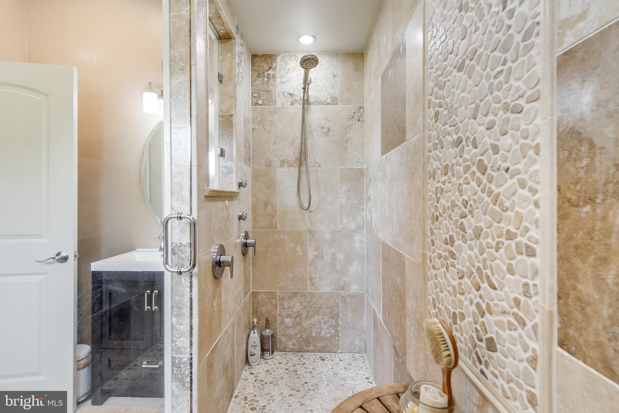 THE GLADE - Residential