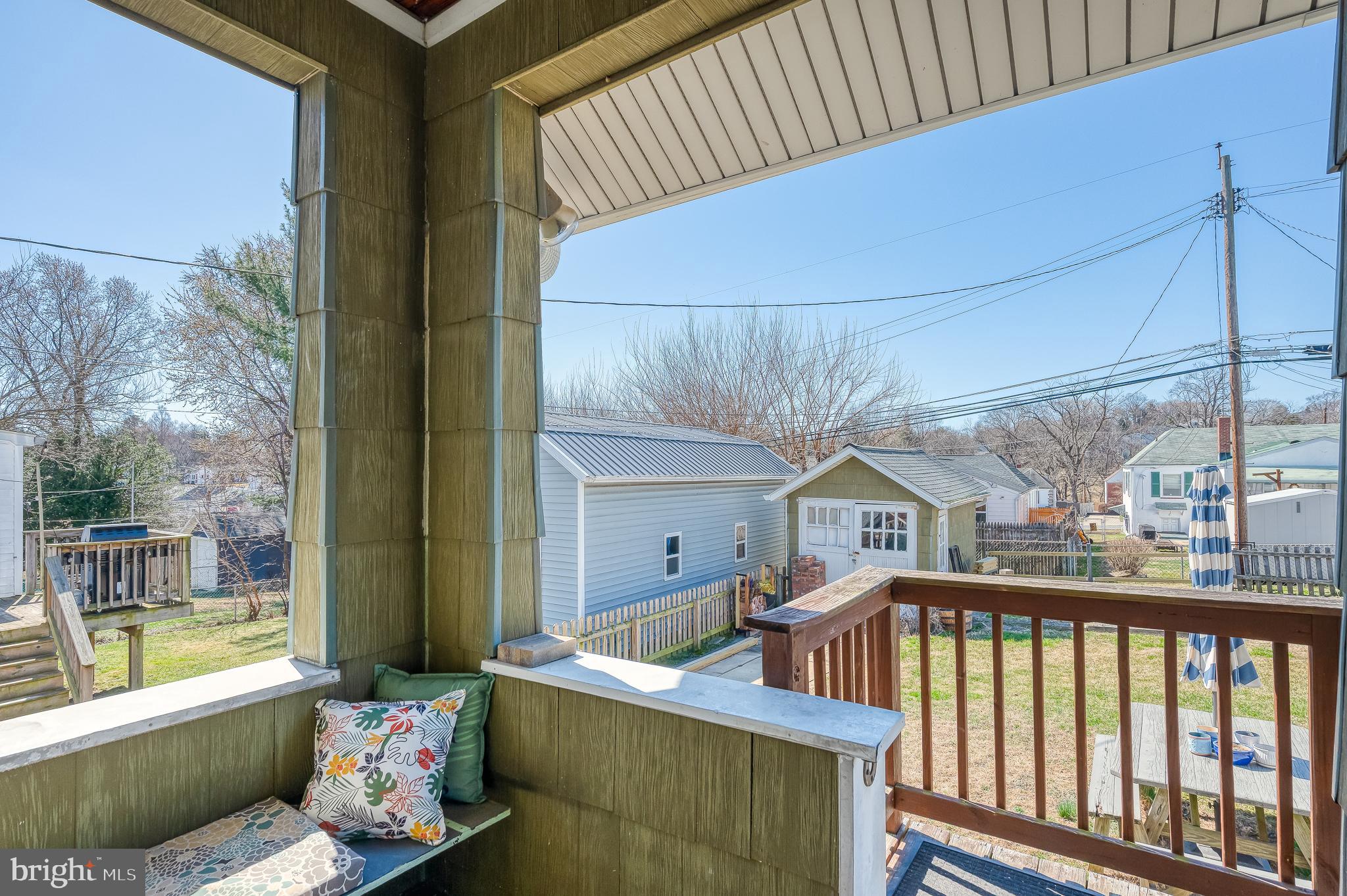 ELMWOOD - Residential