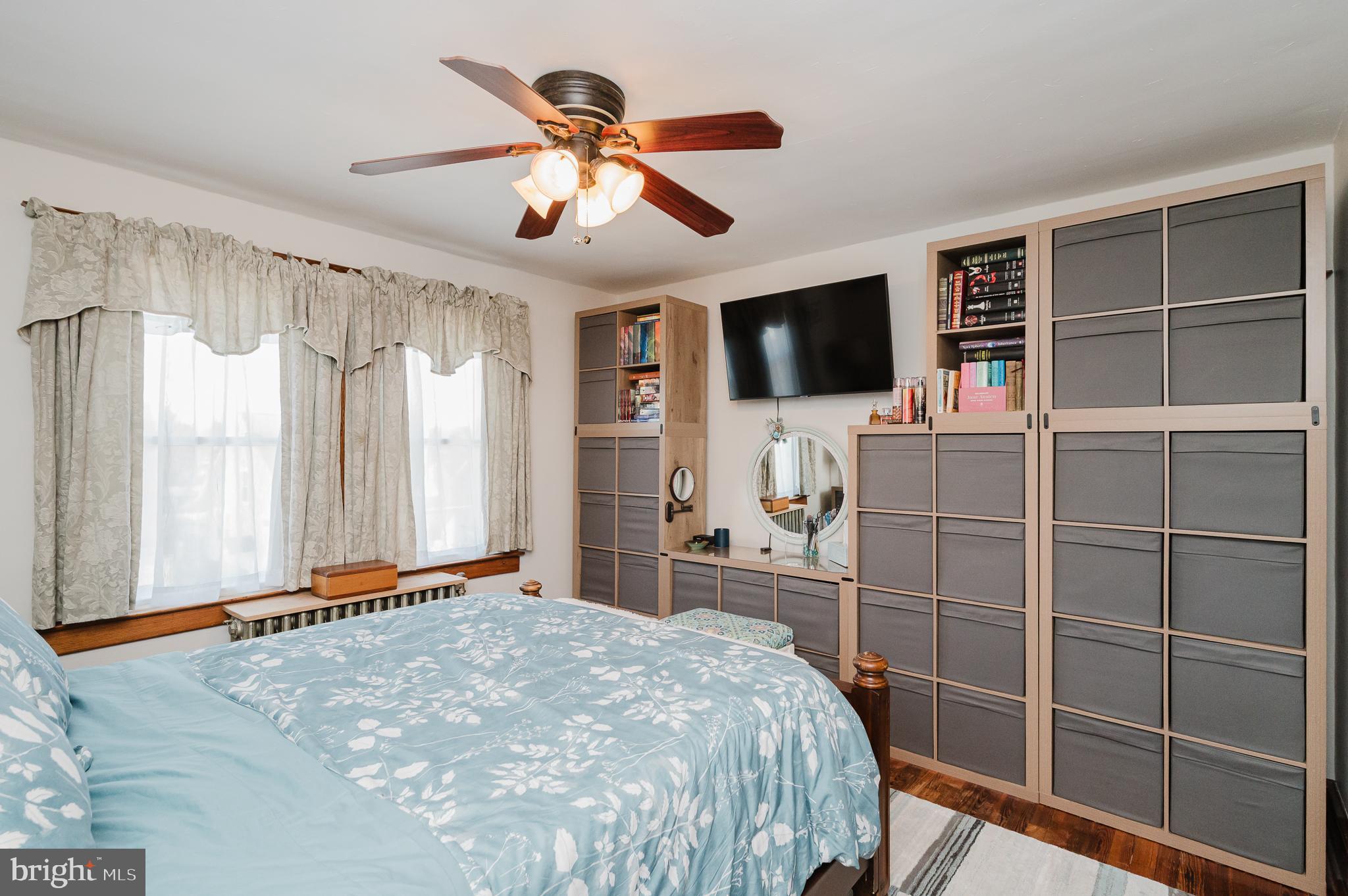 ELMWOOD - Residential