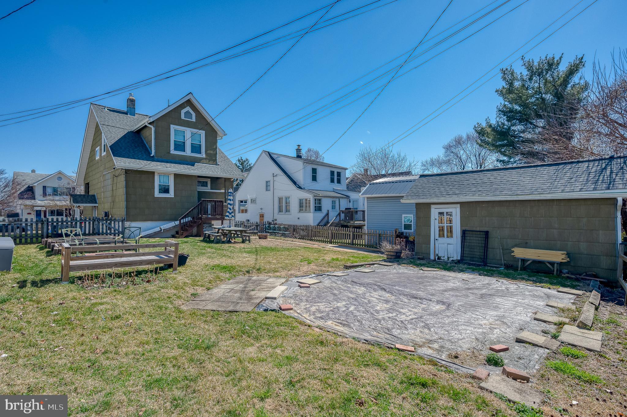 ELMWOOD - Residential