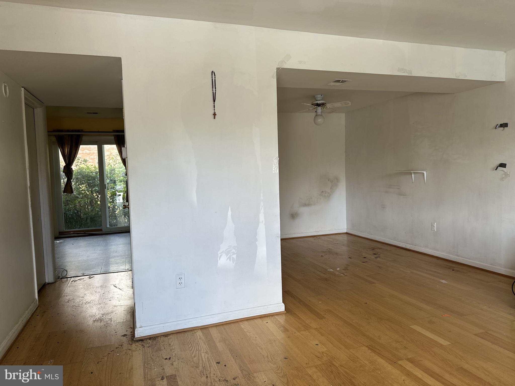 BEACON CIRCLE - Residential