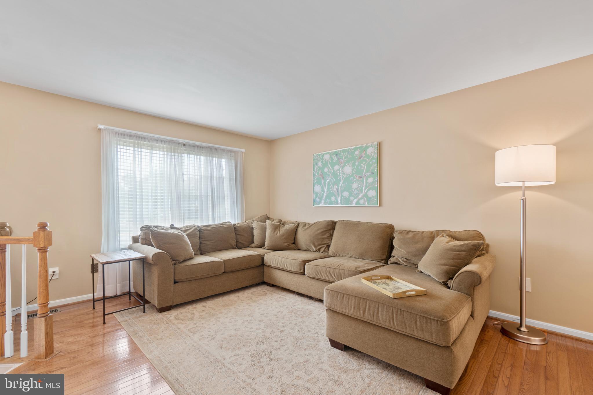 ENGLAND RUN - Residential