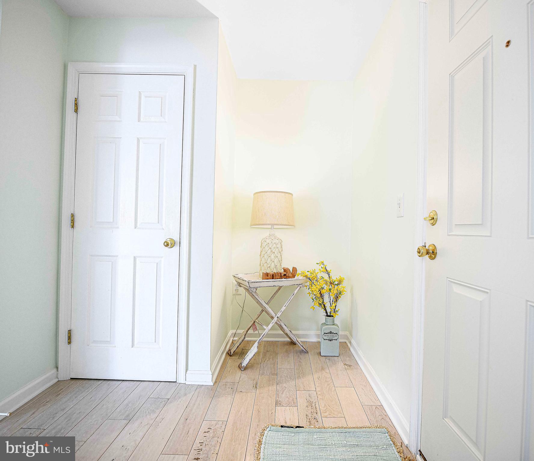 208 POINTE WAY B 208-B