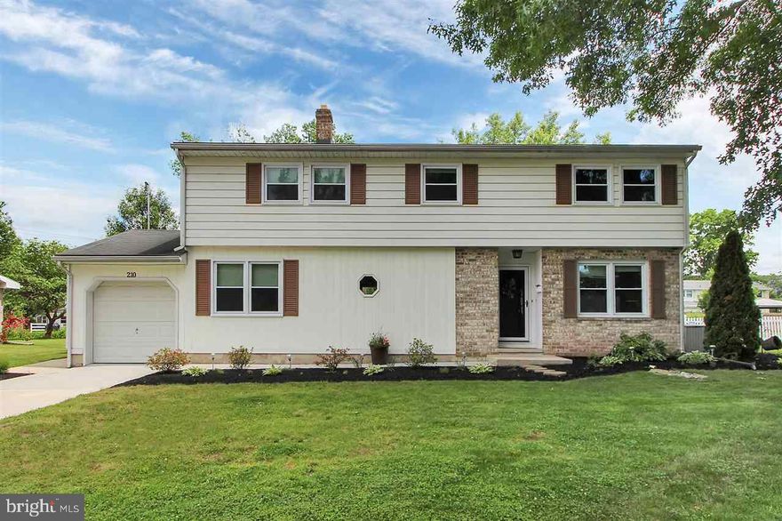 Just minutes away from Historic Gettysburg Square  Welcome to this nicely renovated 4 bedroom colonial in Twin Oaks.  Home features an eat in kitchen with built in breakfast nook, large living room & first fl. family room, 4 season sun room that opens to the stone patio,  and fenced in yard.  home boasts hardwood flooring throughout, unusual staircase, full basement, and 1 car attached garage, great location  near Rt. 15, school, and shopping.