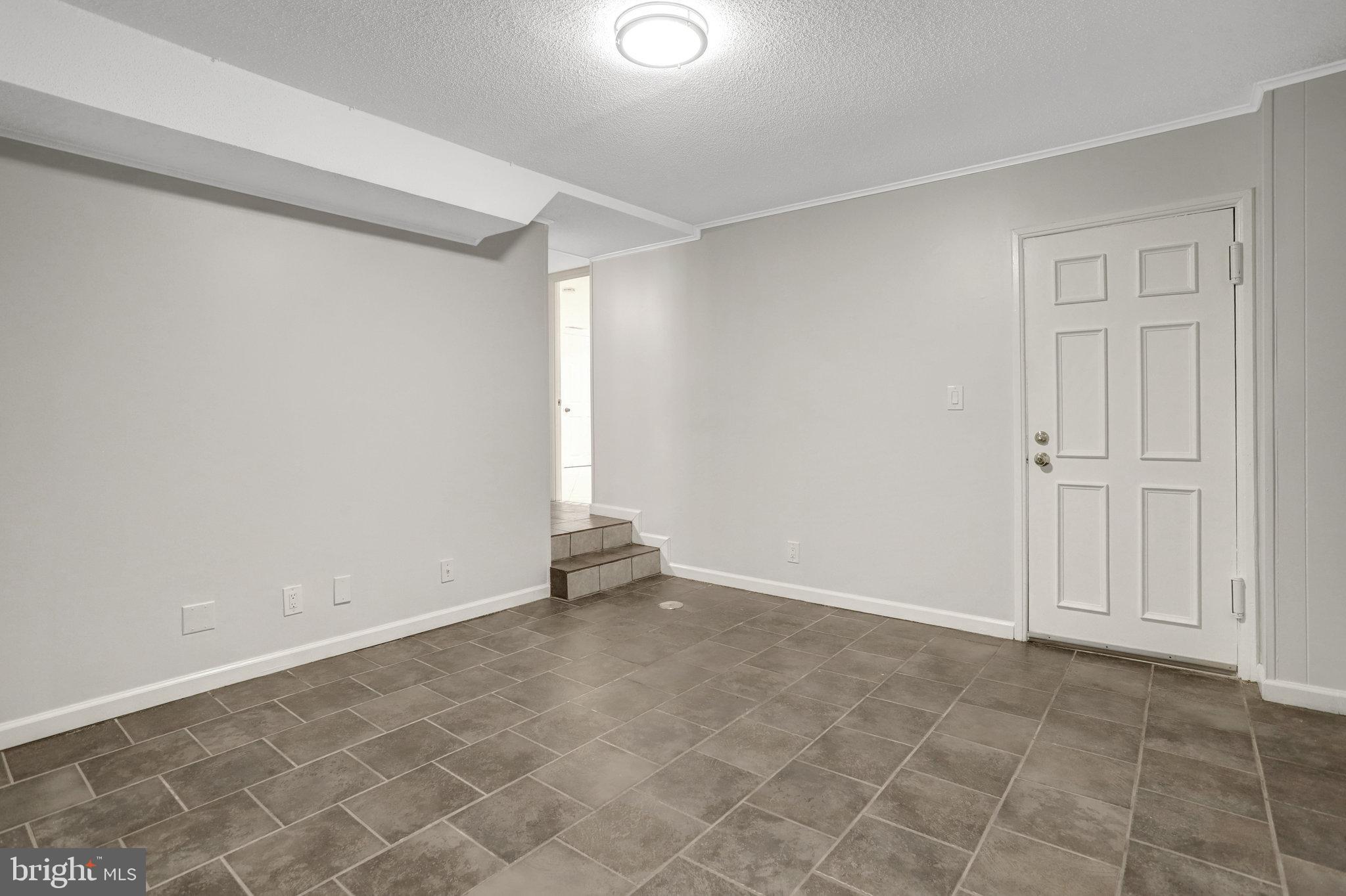 FAIRLINGTON VILLAGES - Residential Lease