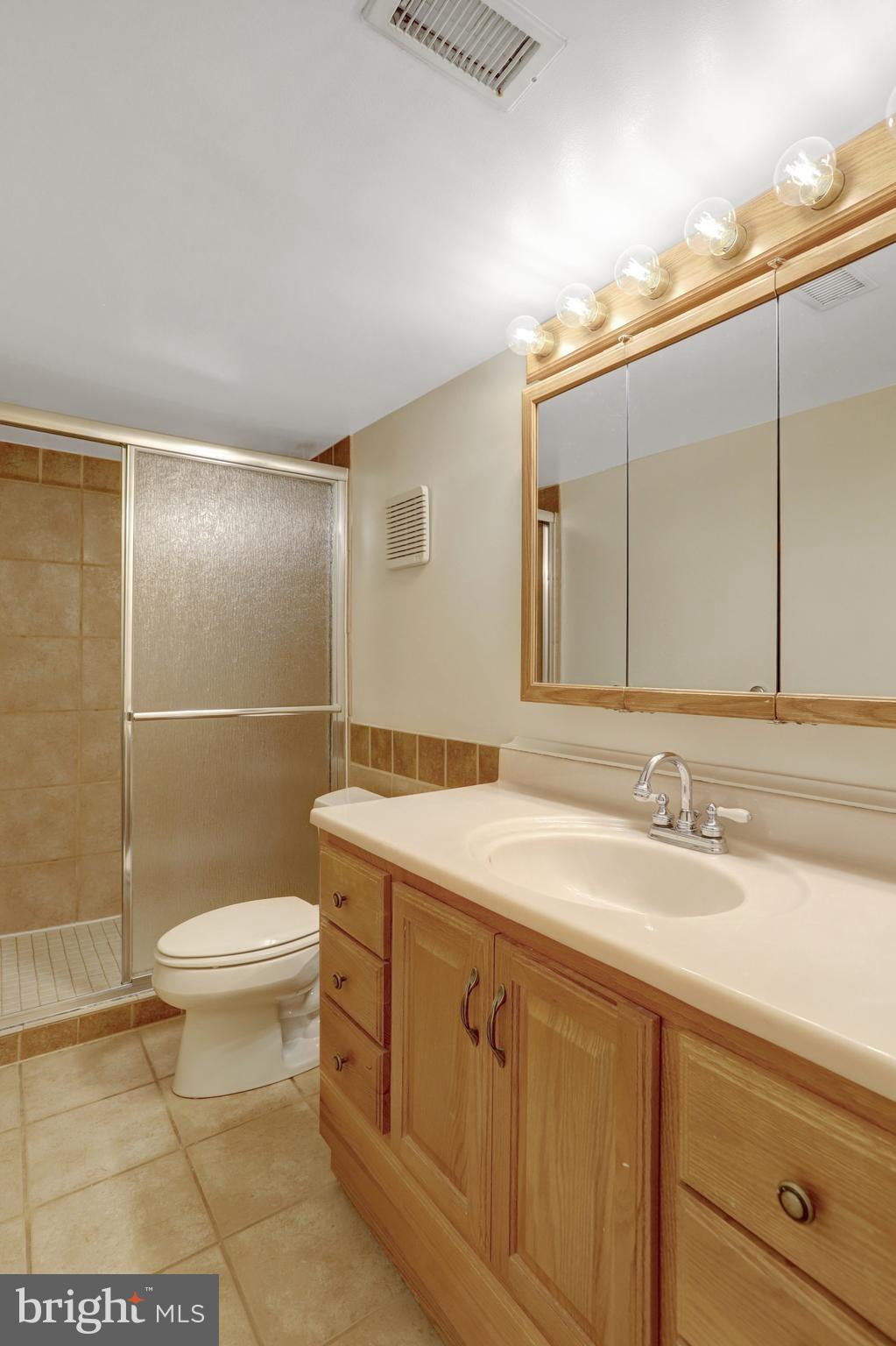 FAIRLINGTON VILLAGES - Residential Lease