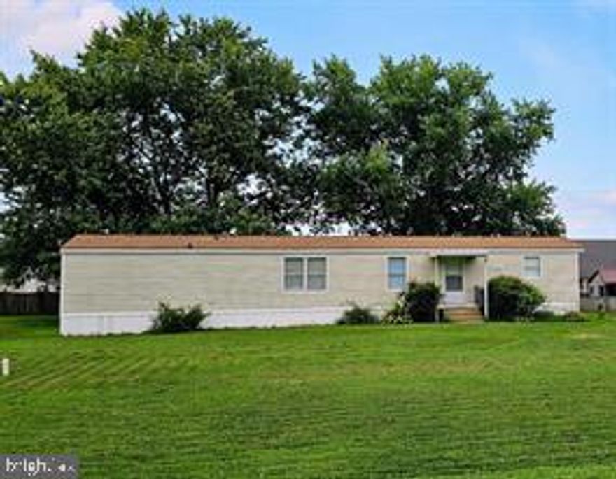 THIS (2) BEDROOM WITH (1) BATH HOME HAS BEEN VERY WELL CARED-FOR BY THE OWNERS. AS IT SITS ON 1/3 OF AN ACRE, YOU WILL FEEL LIKE YOU HAVE YOUR OWN SPACE TO SPRED OUT, AND ENJOY EVERYTHING THE EASTERN SHORE HAS TO OFFER- HISTORY, RESTUARANTS, PARKS, SIGHTSEEING, WINERIES, BOATING, AND FESTIVALS, ETC.  THE INTERIOR FEELS LARGER THAN IT IS, AS THE HOME HAS AN OPEN SPLIT UNIT FLOOR PLAN. THE NICE-SIZED KITCHEN HAS STAINLESS STEEL APPLIANCES, AND ROOM FOR A TABLE AND CHAIRS FOR FUN GATHERINGS. THE LIVING ROOM HAS SPACE TO SPRED-OUT, AS WELL. THE REAR DOOR HAS A SMALL DECK THAT LEADS TO THE REAR DECK FOR FUN GATHERING OR JUST RELAXING. THE HOME IS EQUIPED WITH A HEAT PUMP AND CENTRAL AIR CINDITIONING FOR COMFORT DURING HOT/ COLD SEASONS. DO YOUR SELF A FAVOR AND PUT THIS HOME ON YOUR LIST.