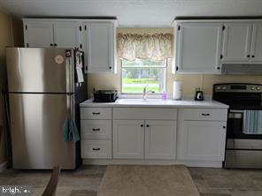 SWANN HAVEN - Residential Lease