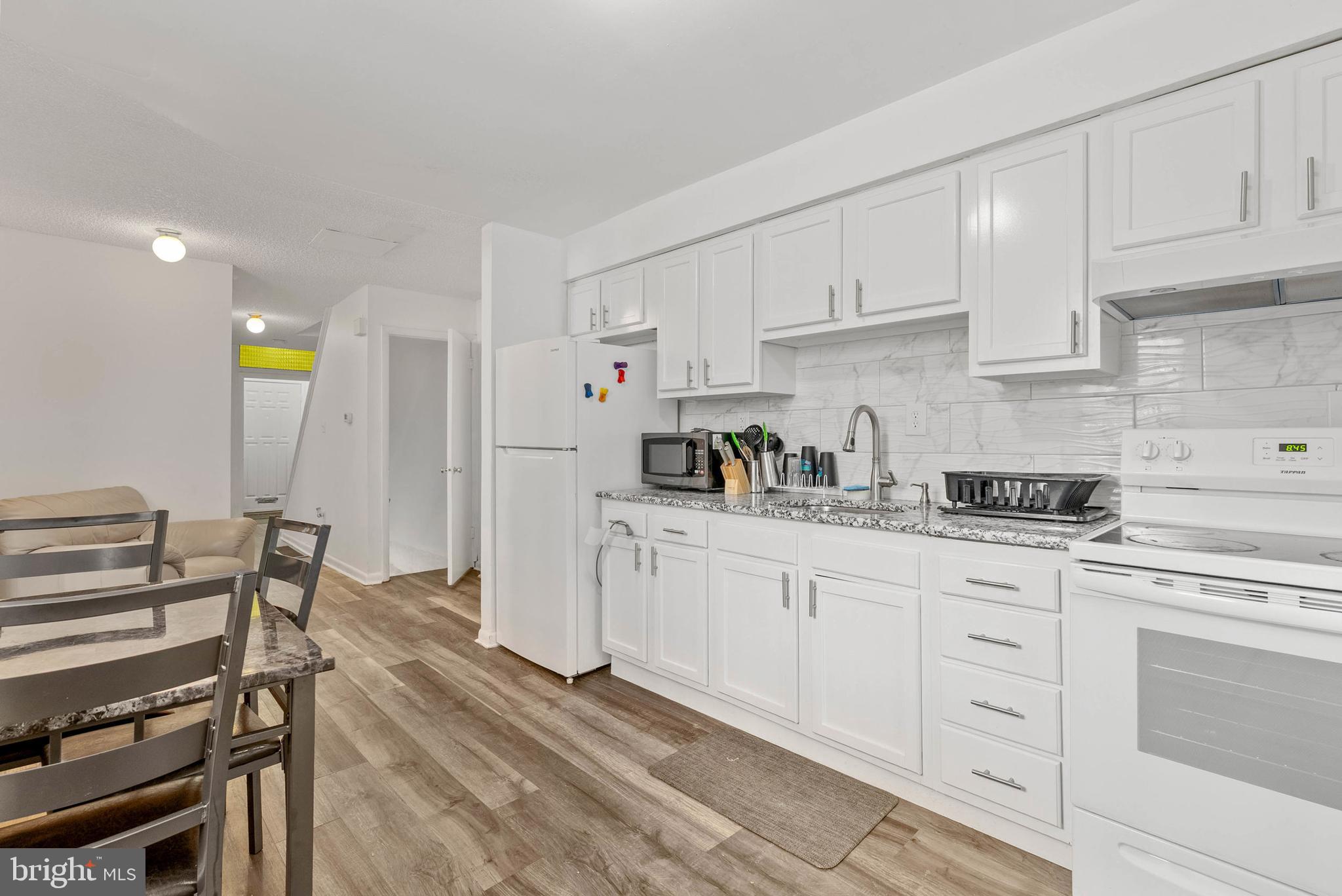 TEMPLE UNIVERSITY - Residential Lease