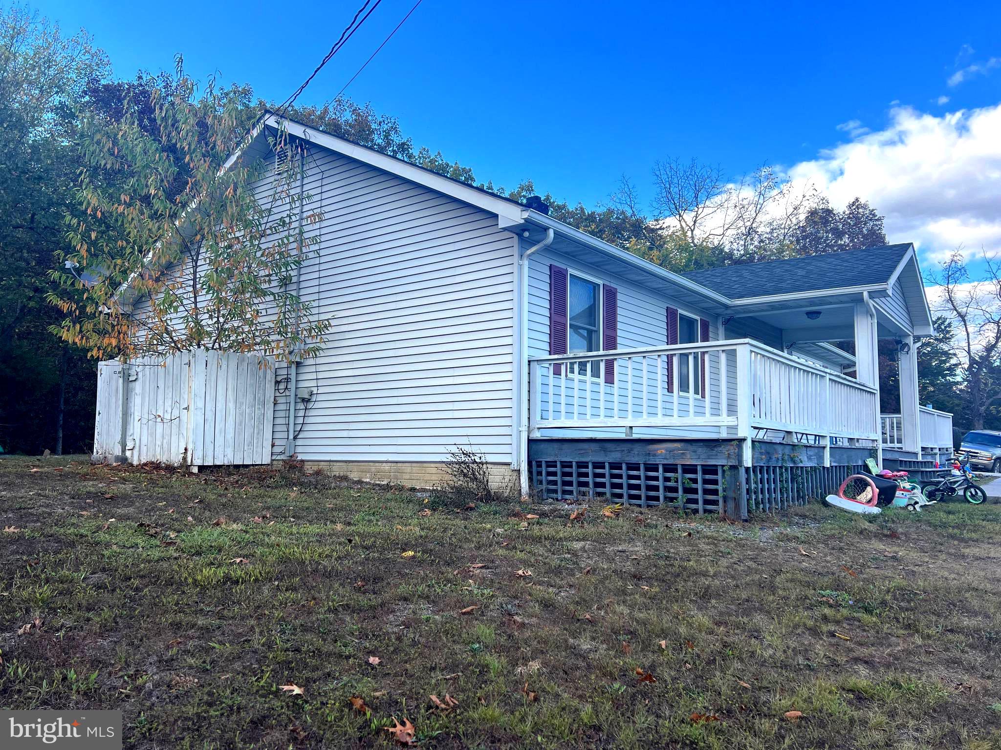 276 CARDINAL CIRCLE