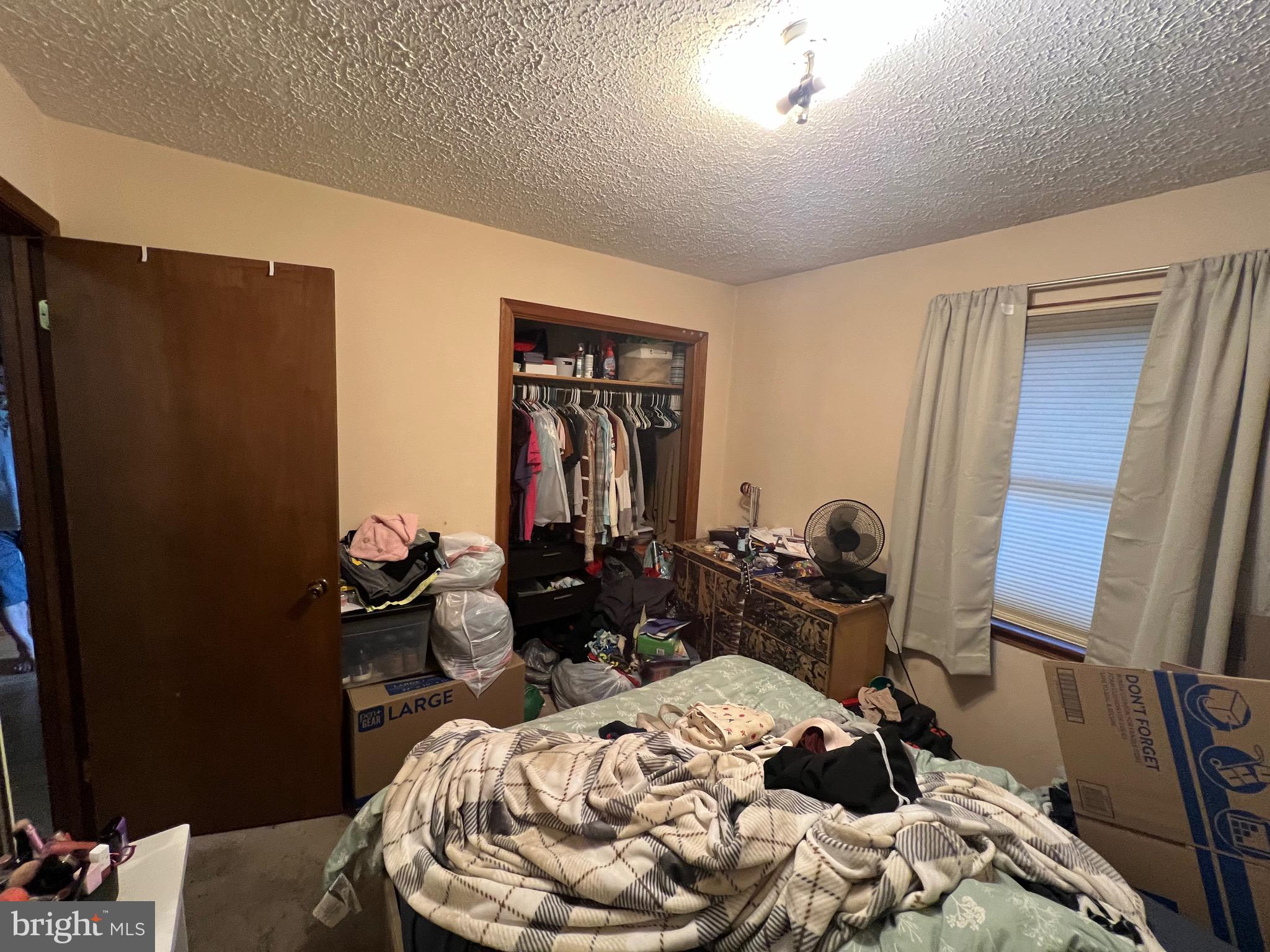 OAK COVE - Residential