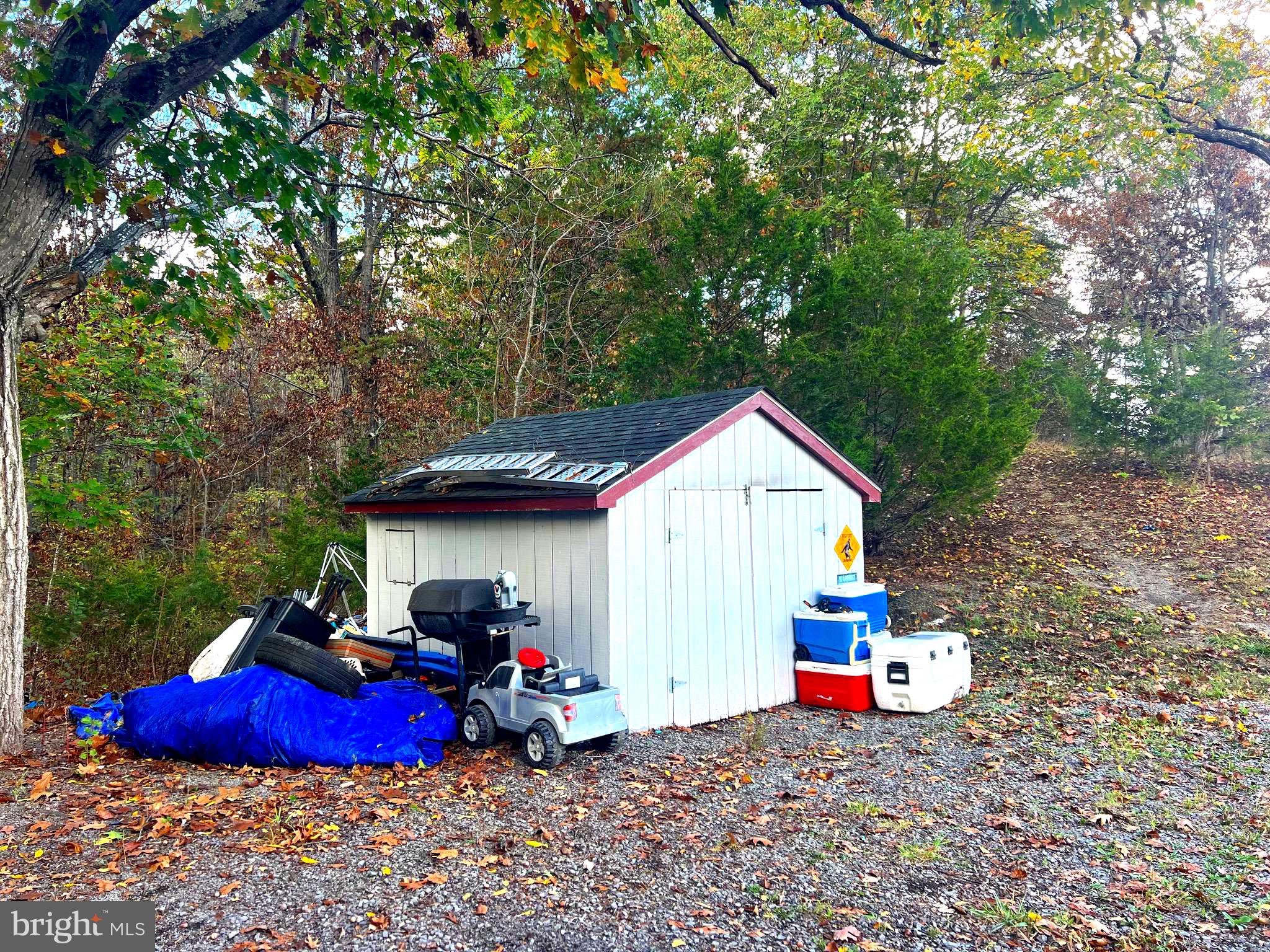 OAK COVE - Residential