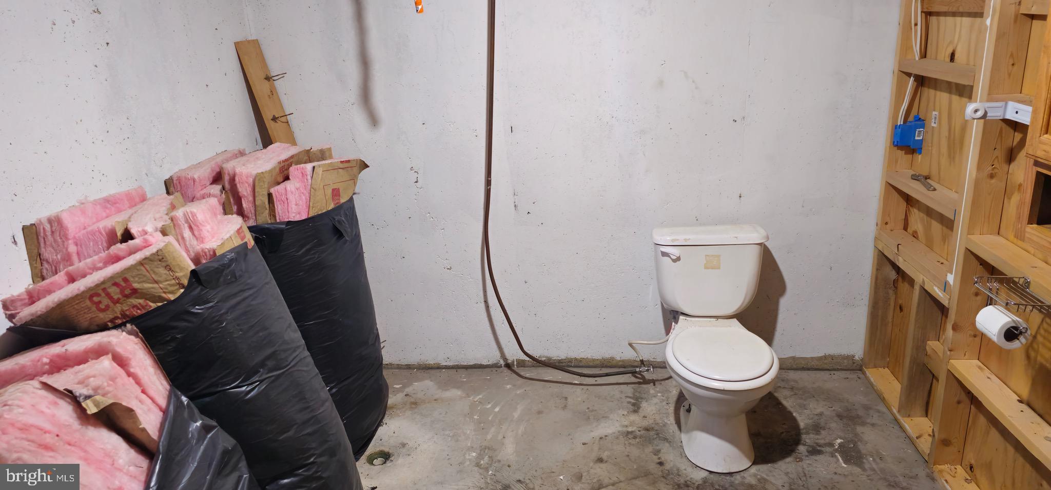 OAK COVE - Residential