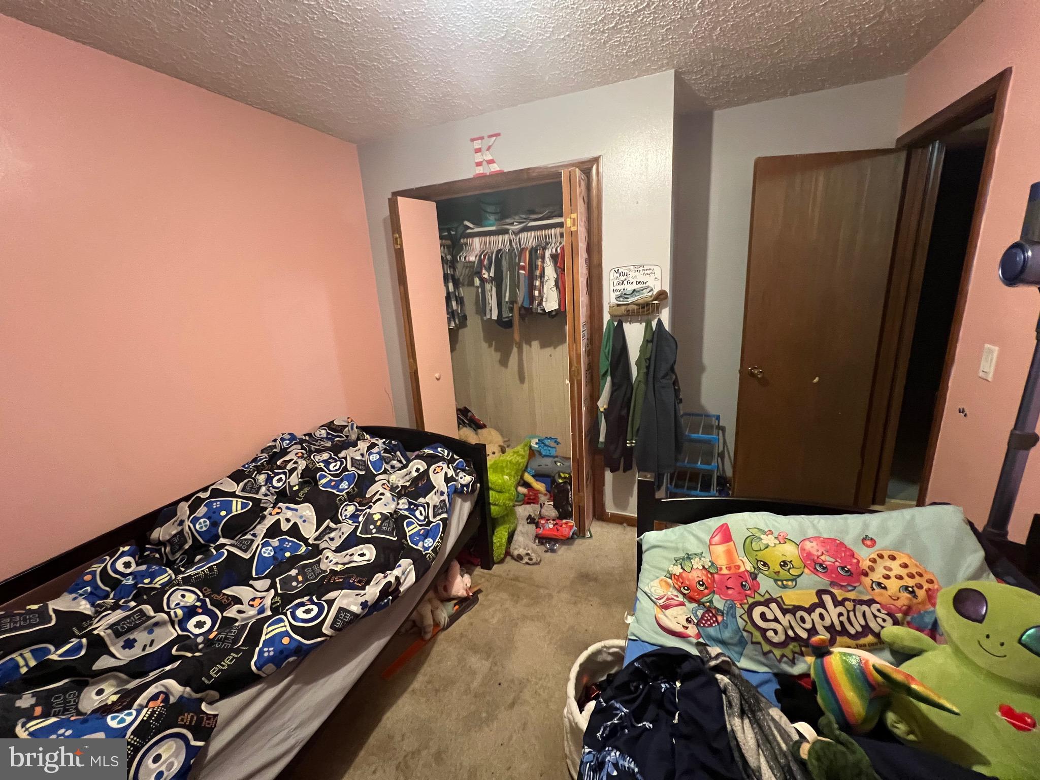 OAK COVE - Residential