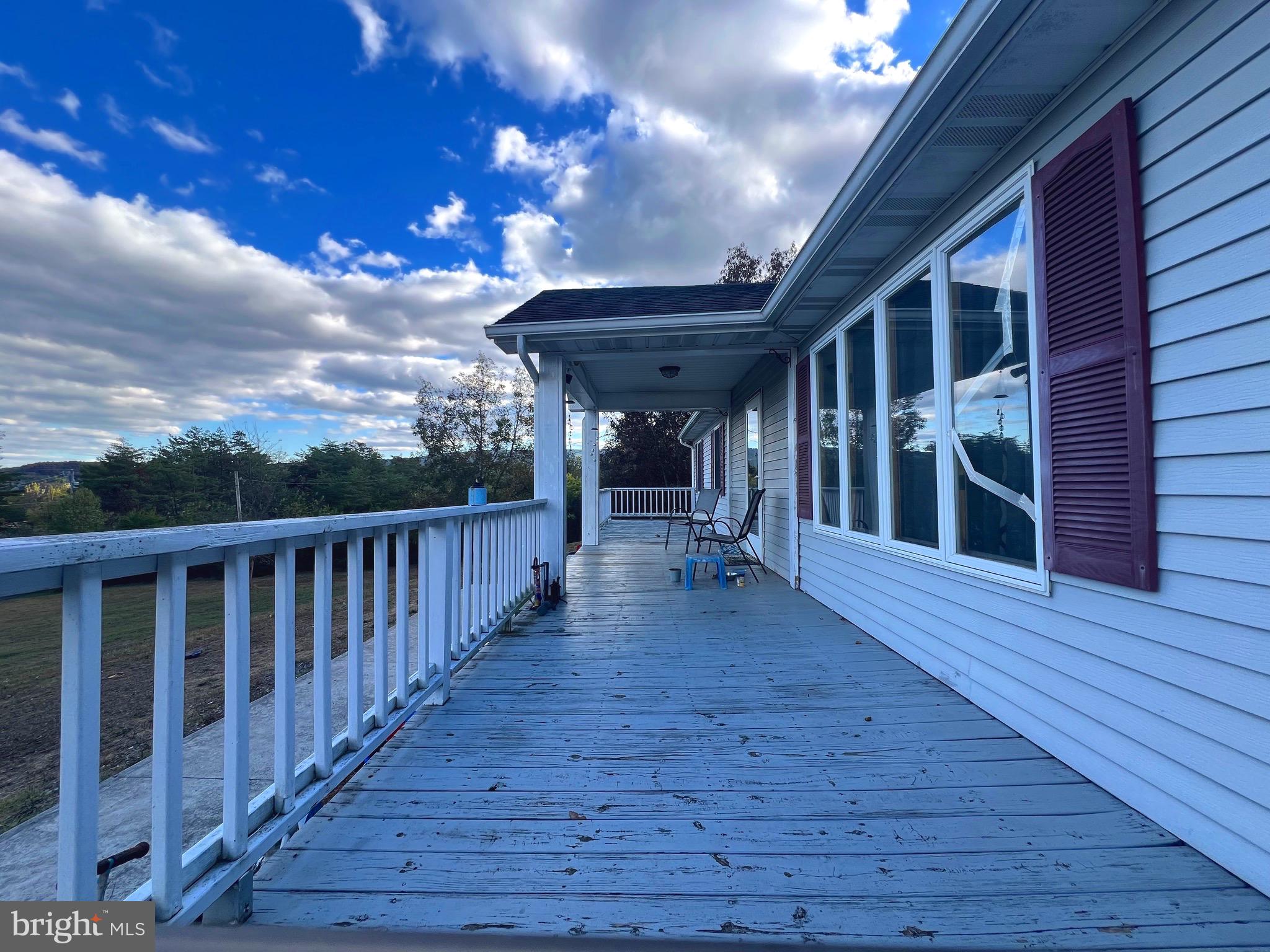 OAK COVE - Residential